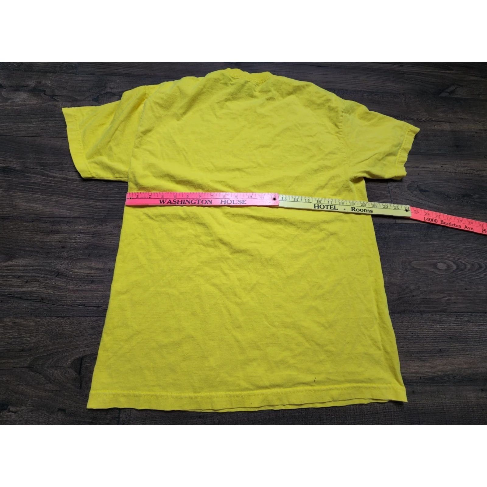 Vintage VINTAGE 1990s Smile Jesus Truth Witness Religious T-Shirt Mens L Yellow Crew Neck Short Sleeve Distressed Graphic Print Size US L / EU 52-54 / 3 - 2 Thumbnail