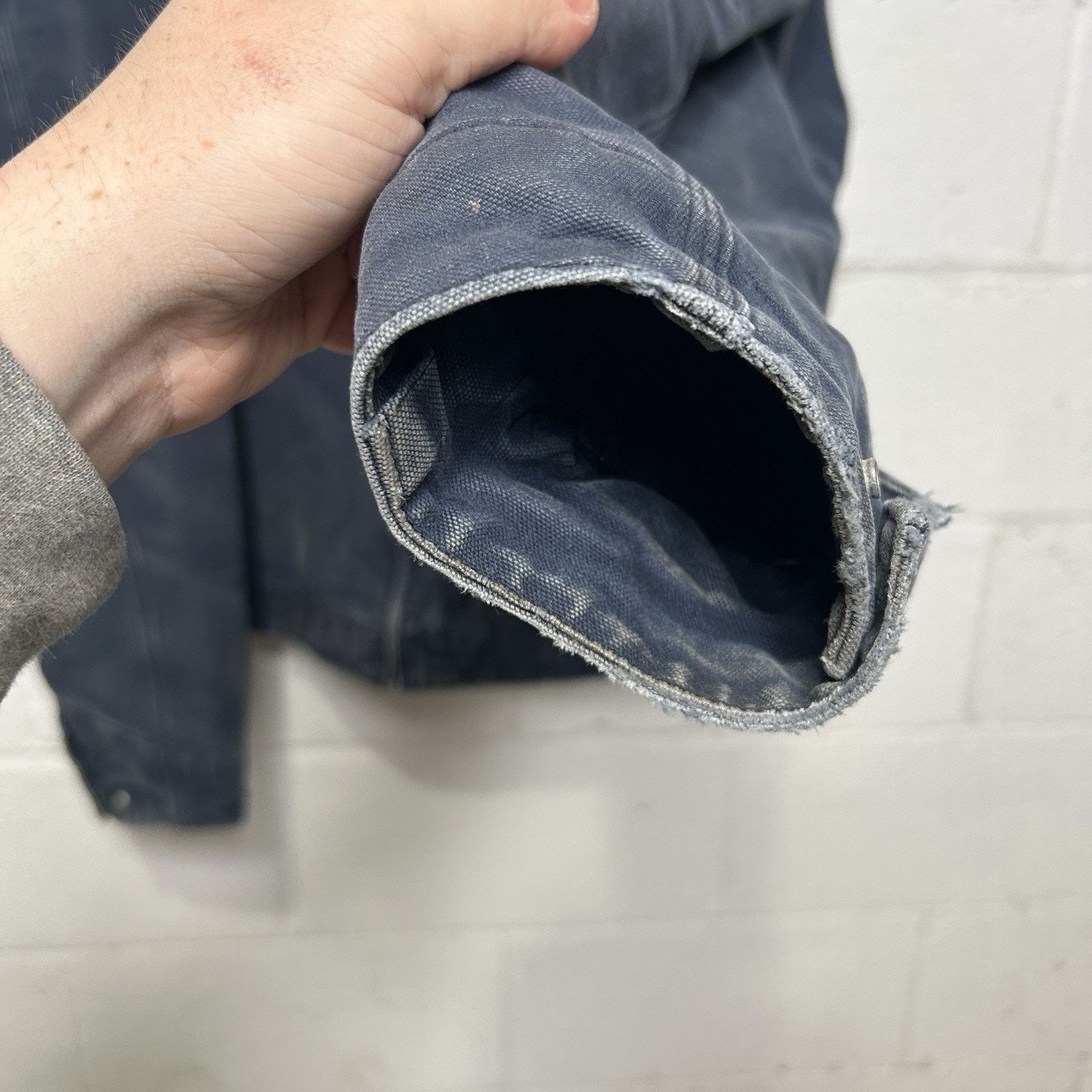 Carhartt Vintage Carhartt Blanket-Lined Detroit Jacket “Navy” J01 NVY Size US L / EU 52-54 / 3 - 9 Thumbnail