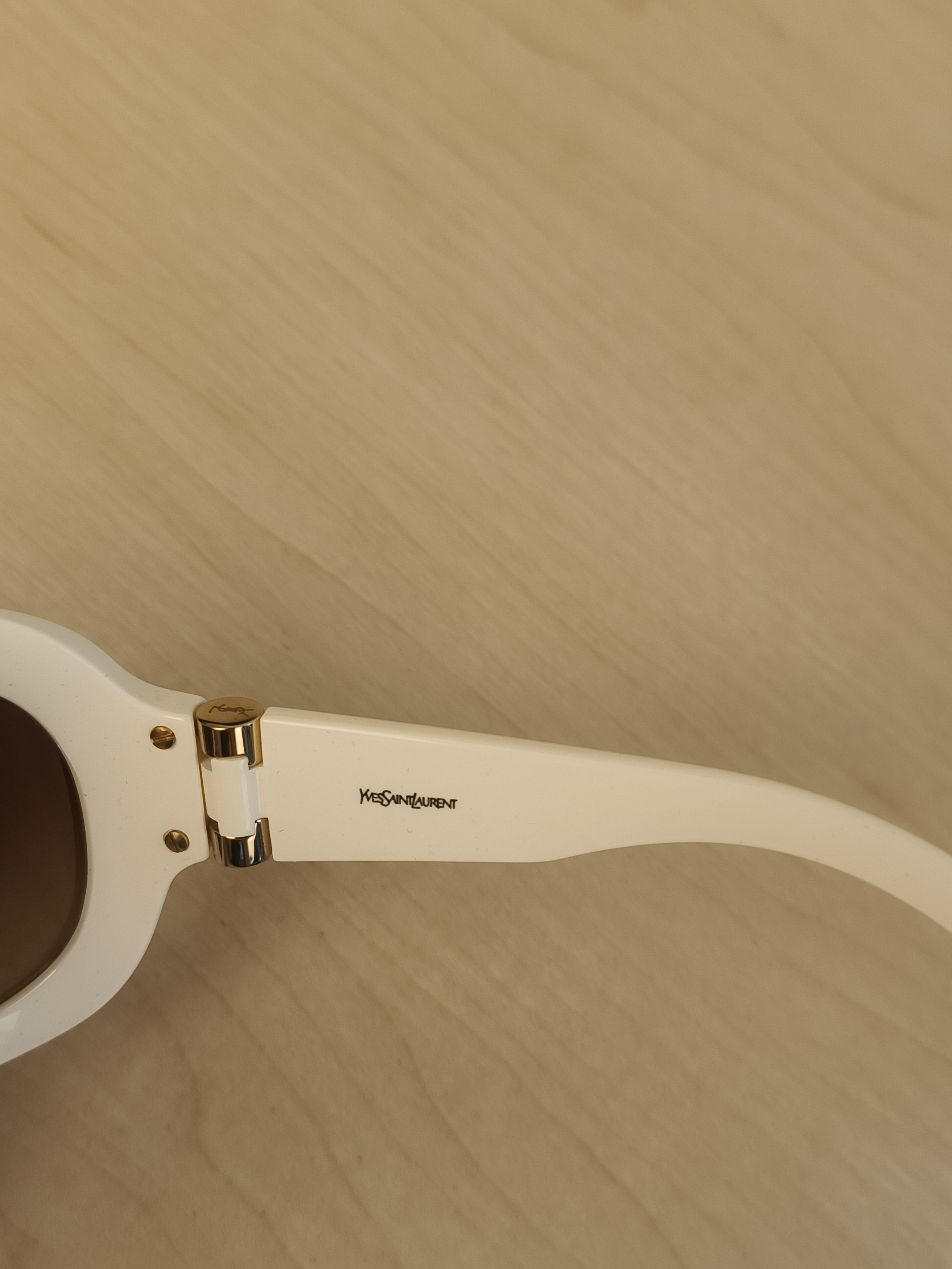 Yves Saint Laurent Yves Saint Laurent Cream Oval Brown Gradient Sunglasses Size ONE SIZE - 2 Thumbnail