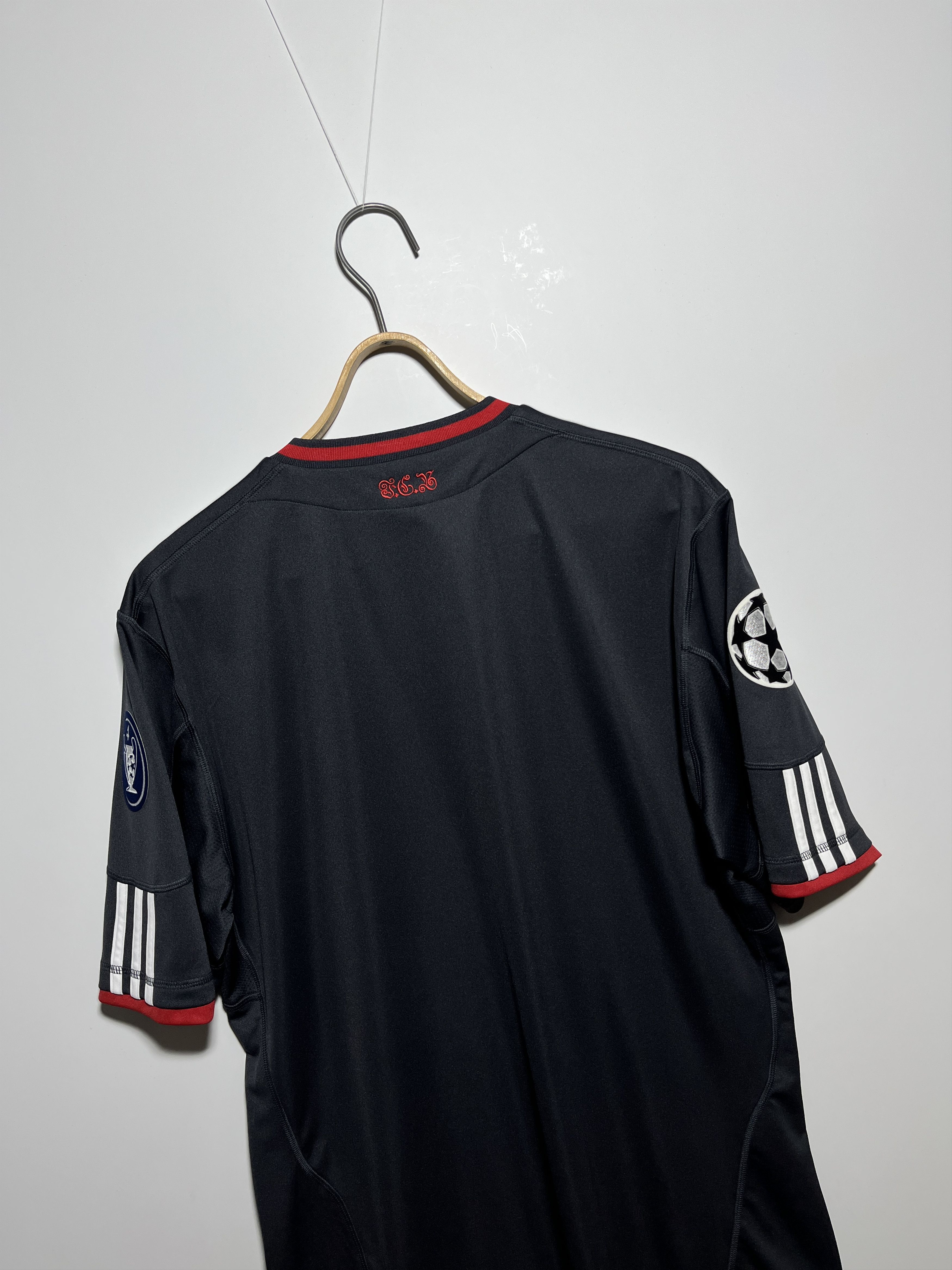 Adidas Bayern Munich 10-11 3rd Match Issue Champions League Jersey Size US L / EU 52-54 / 3 - 5 Thumbnail