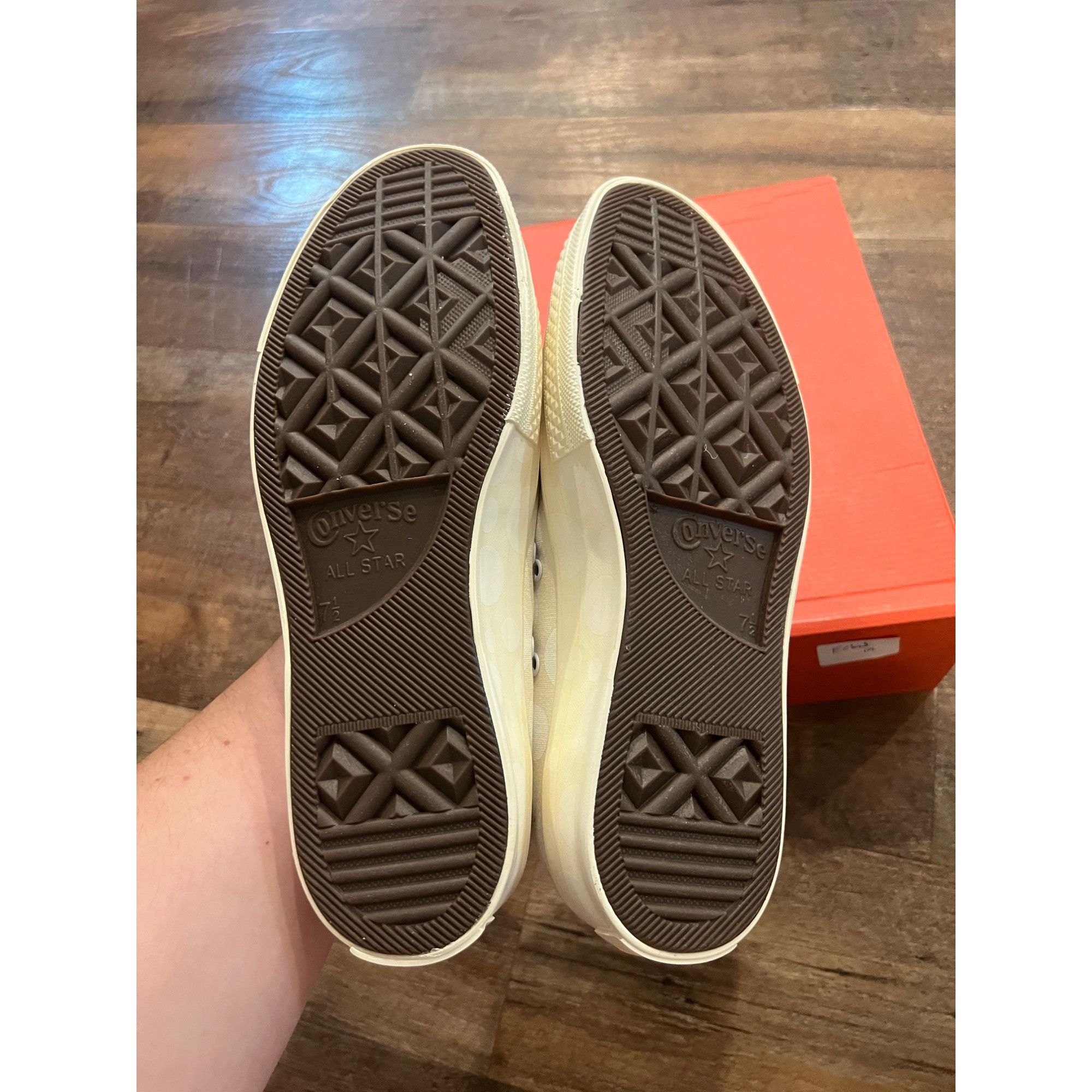 Converse Converse Chuck 70 Womens Size 9.5 Polka Dot Canvas High Top Size US 9.5 / IT 39.5 - 7 Thumbnail