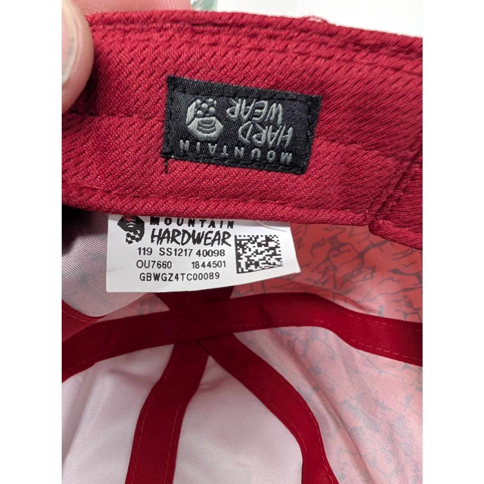 Mountain Hardwear VINTAGE Mountain Hardwear Hat 5 Panel Strap Back Mens One Size Red Geometric Adjustable Size ONE SIZE - 6 Thumbnail