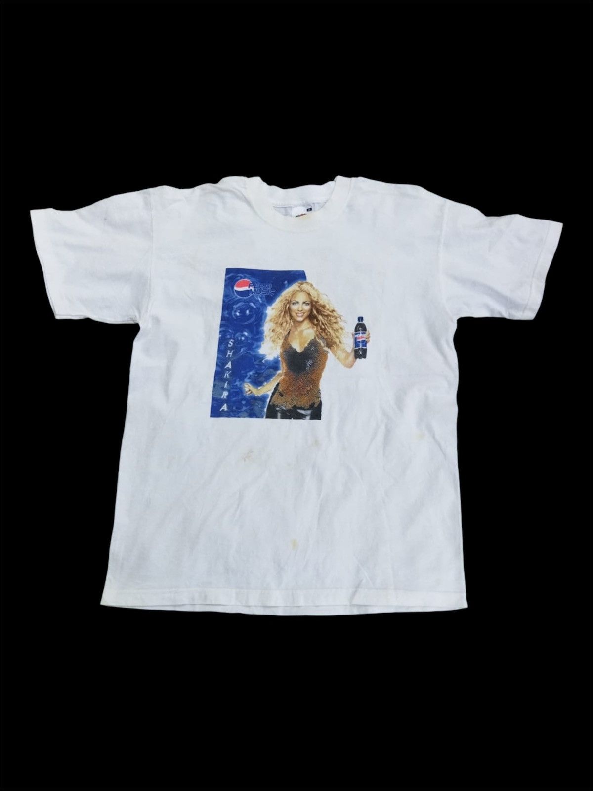 Band Tees × Vintage Vintage 2000s Shakira Pepsi Promo Tee Size US M / EU 48-50 / 2 - 1 Thumbnail