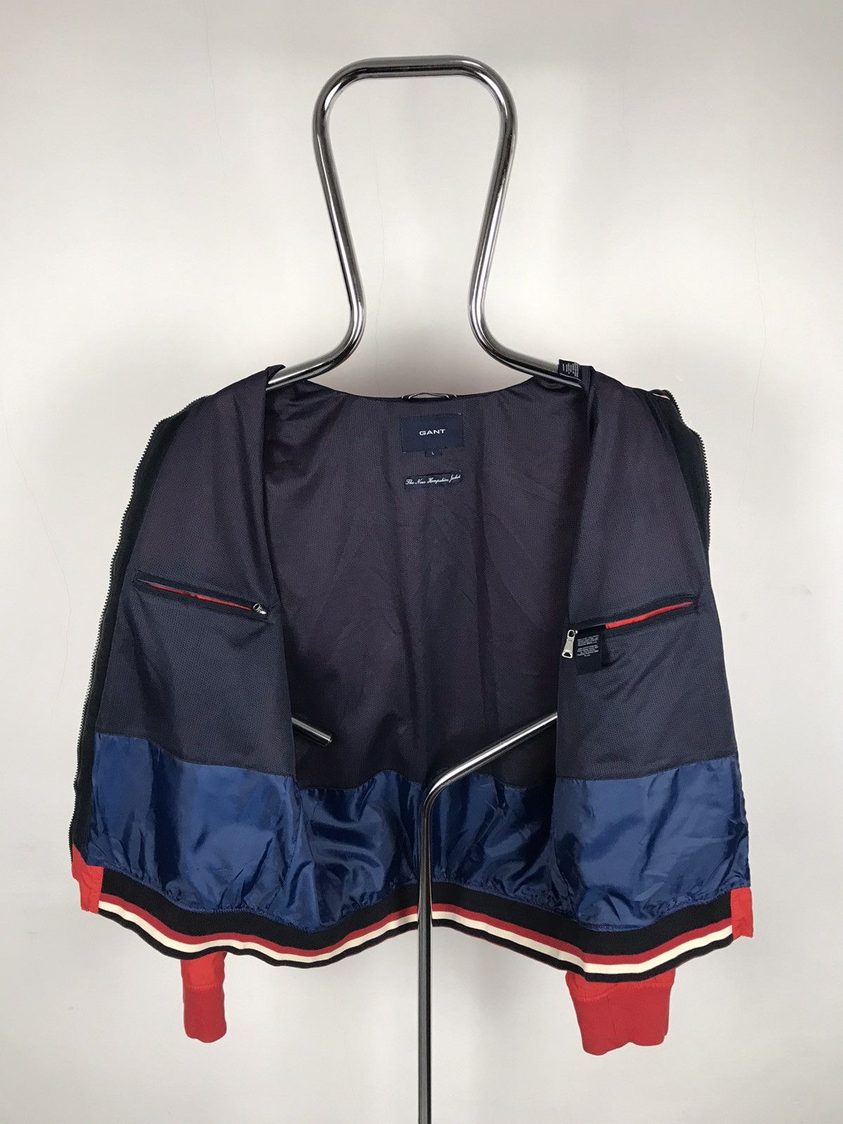 Gant Men’s L/52,Gant Classic Casual Windbreaker Jacket,Bomber Size US L / EU 52-54 / 3 - 2 Thumbnail