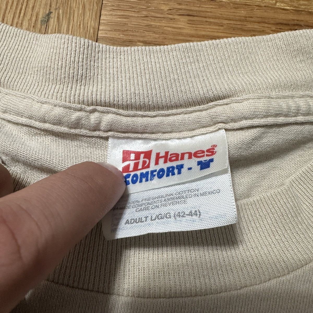 Hanes Vintage Green Parrot Bar tee Size US L / EU 52-54 / 3 - 4 Thumbnail