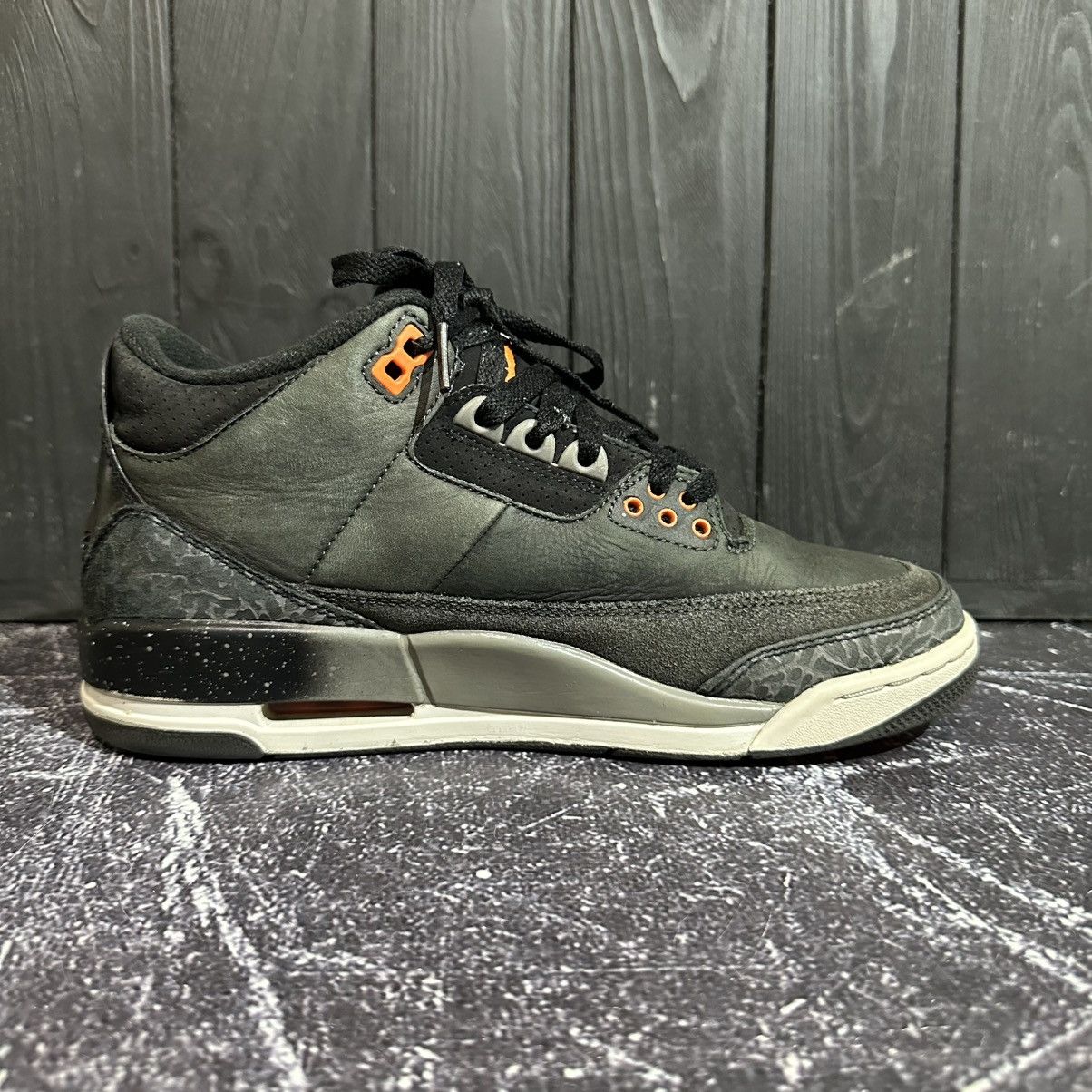 Nike Nike Air Jordan Retro 3 Fear 2023 7.5us 40.5eu 6.5uk Size US 7.5 / EU 40-41 - 8 Thumbnail