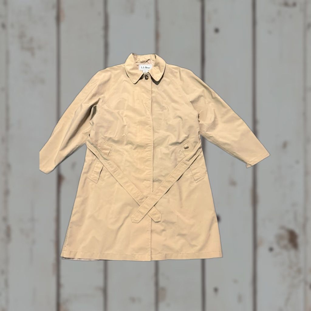 Vintage VINTAGE L.L. BEAN Women’s GORE-TEX Trench Coat Rain Jacket Khaki Tan PL Petite L Jacket Women Size L / US 10 / IT 46 - 1 Thumbnail