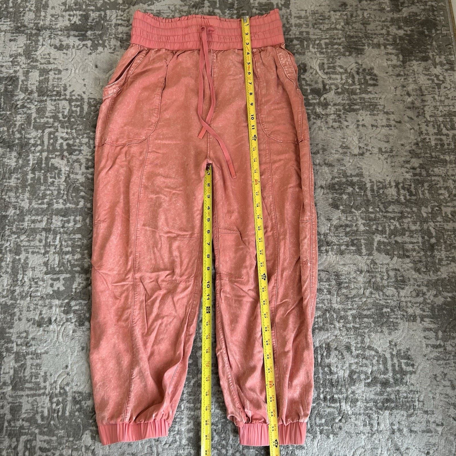 Free People FREE PEOPLE FP Movement Halfzies Pants, Matte Rose Sz Small Size 24" / US 00 / IT 34 - 15 Thumbnail