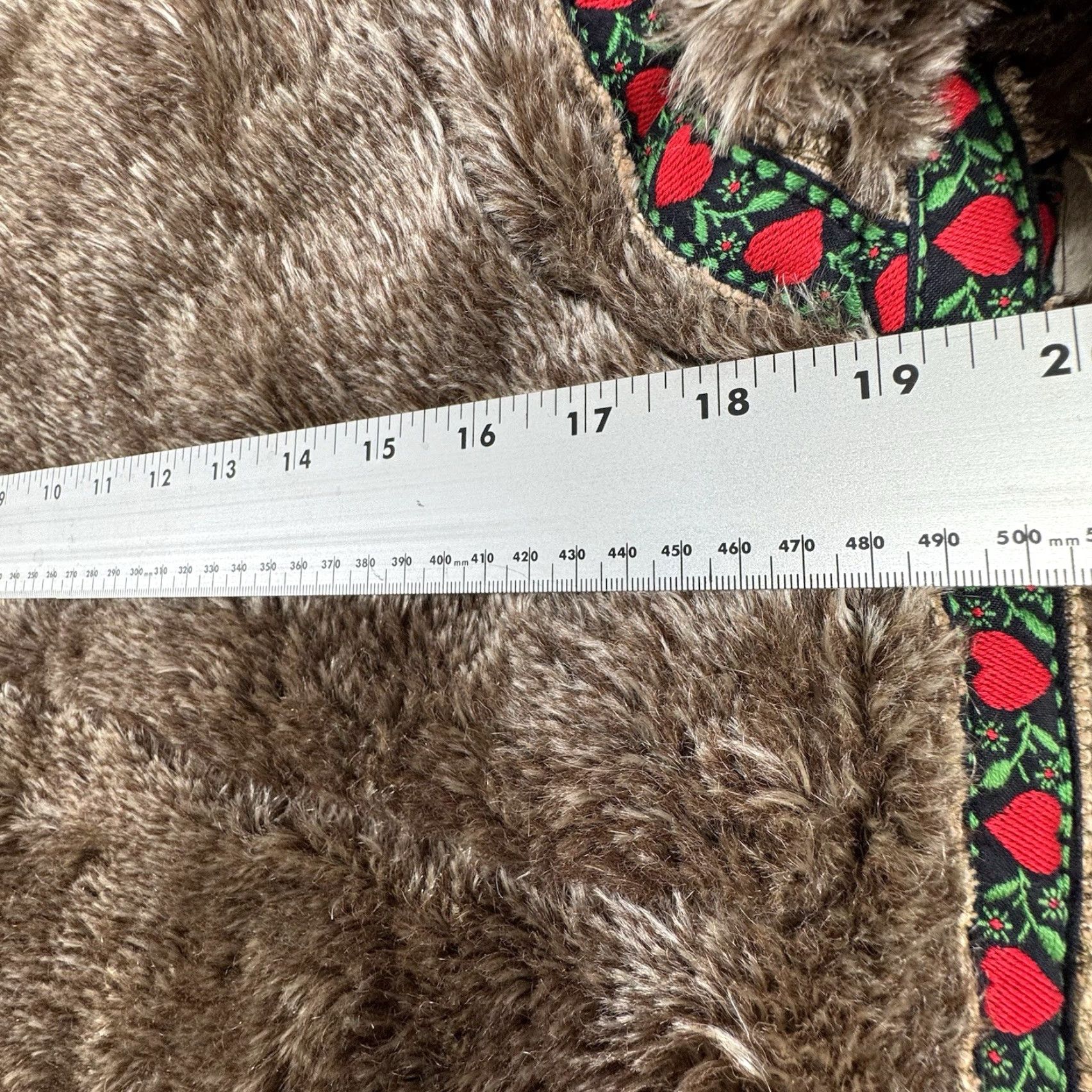 Folk VINTAGE 1960s Boho European Folk Style Faux Fur Coat Jacket S/M Brown Heart Trim Women's Size S / US 4 / IT 40 - 7 Thumbnail