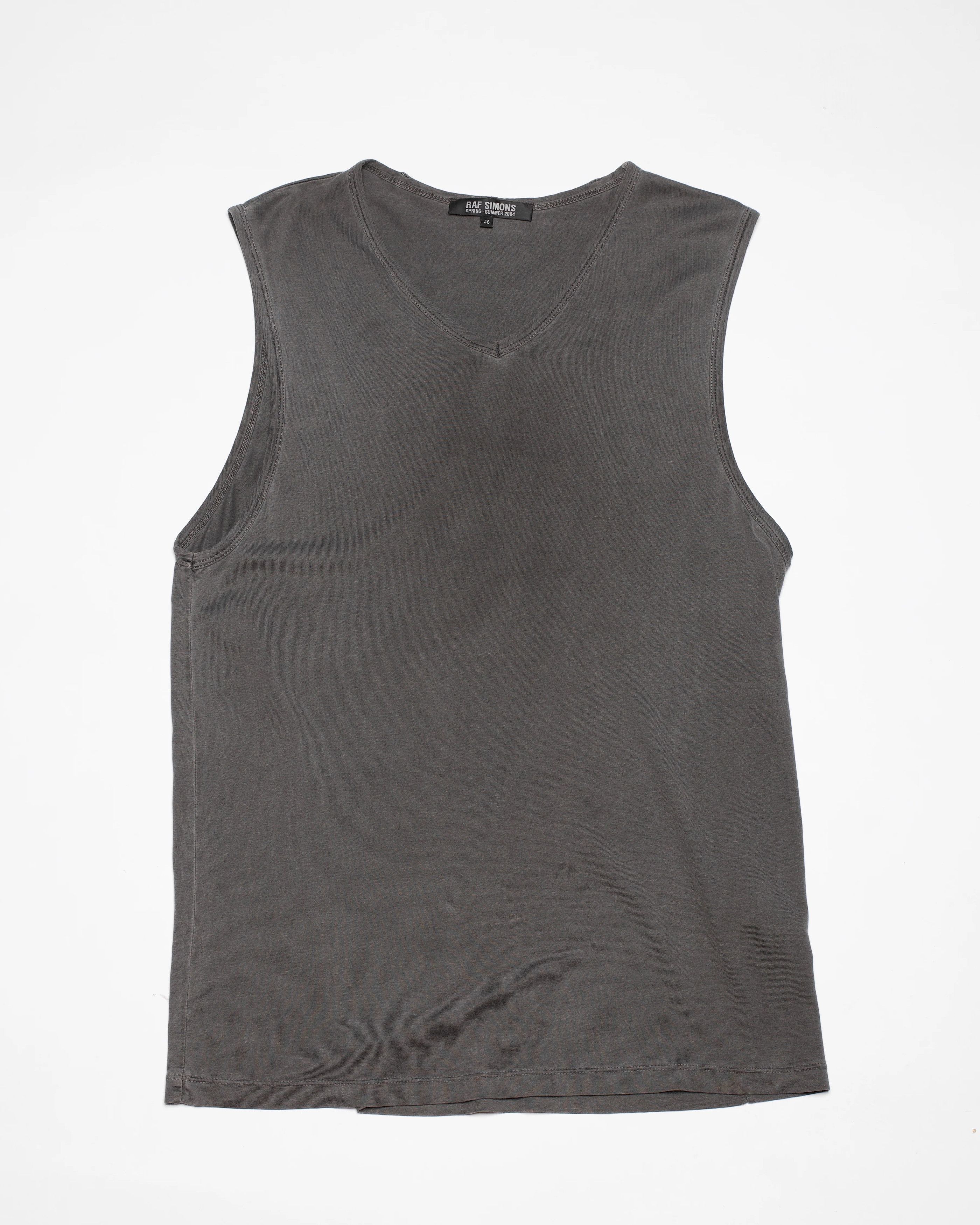 Raf Simons Raf Simons Spring-Summer 2004 V Neck Tank Size US L / EU 52-54 / 3 - 1 Thumbnail