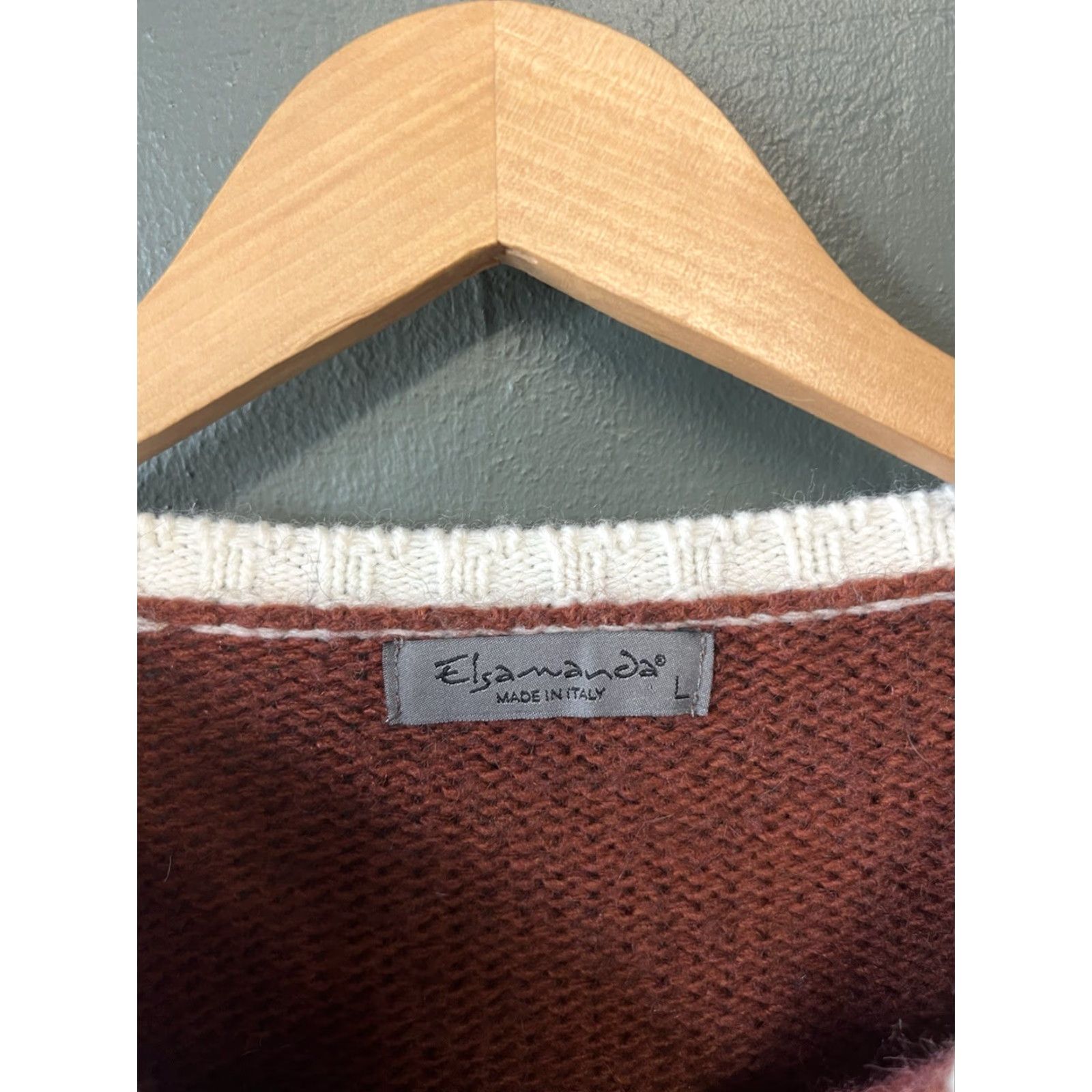 Anthropologie Elsamanda Anthropologie Womens Maroon Abstract Wool Blend Sweatshirt Size Large Pullover Multicolor L Womens Size L / US 10 / IT 46 - 3 Thumbnail