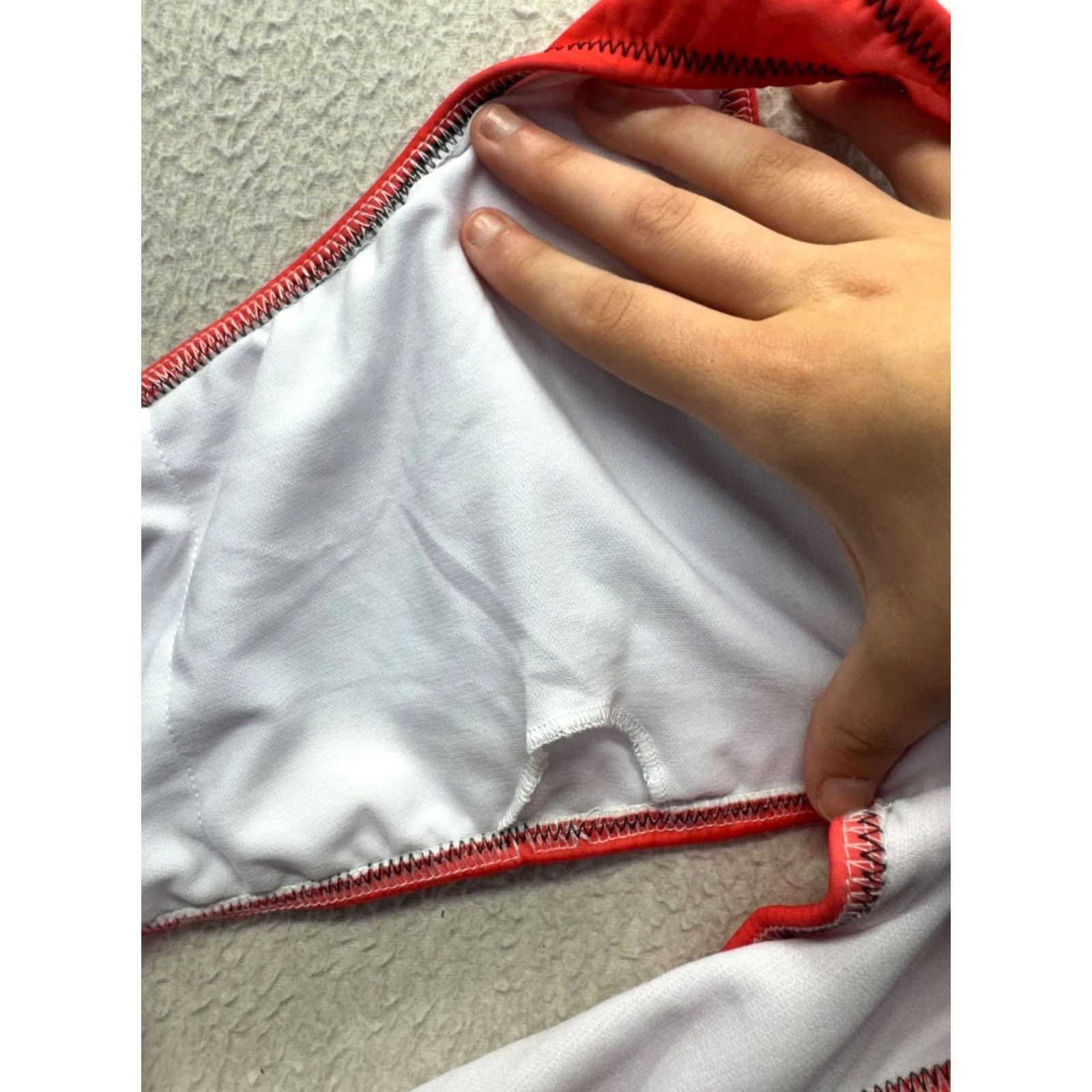 Vintage Coors Light Sports Bra Red L Womens Polyester Spandex Comfortable Activewear Size ONE SIZE - 3 Thumbnail