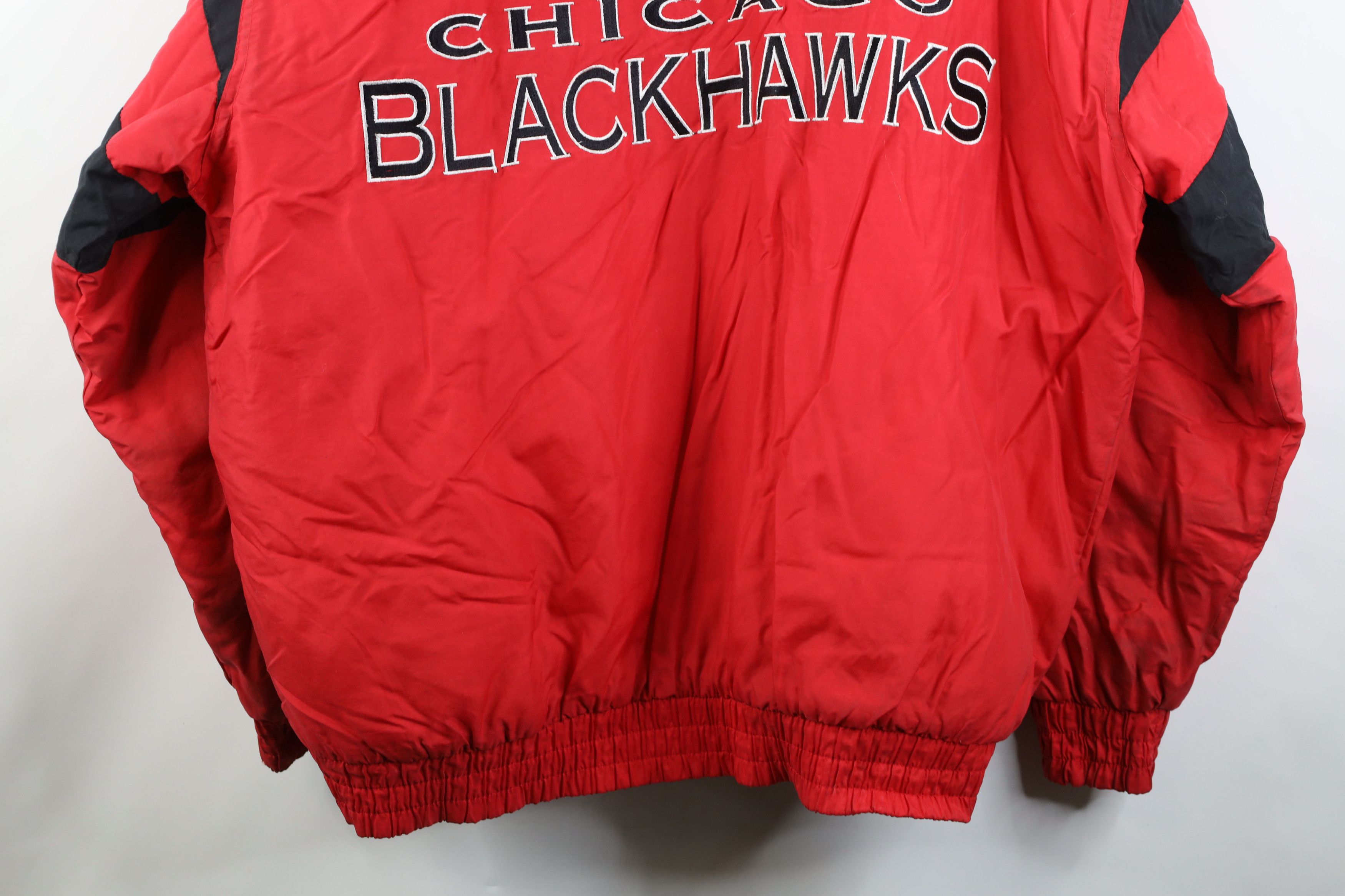 Vintage Vintage 90s Chicago Blackhawks Hockey Quilted Puffer Jacket Size US XL / EU 56 / 4 - 17 Thumbnail