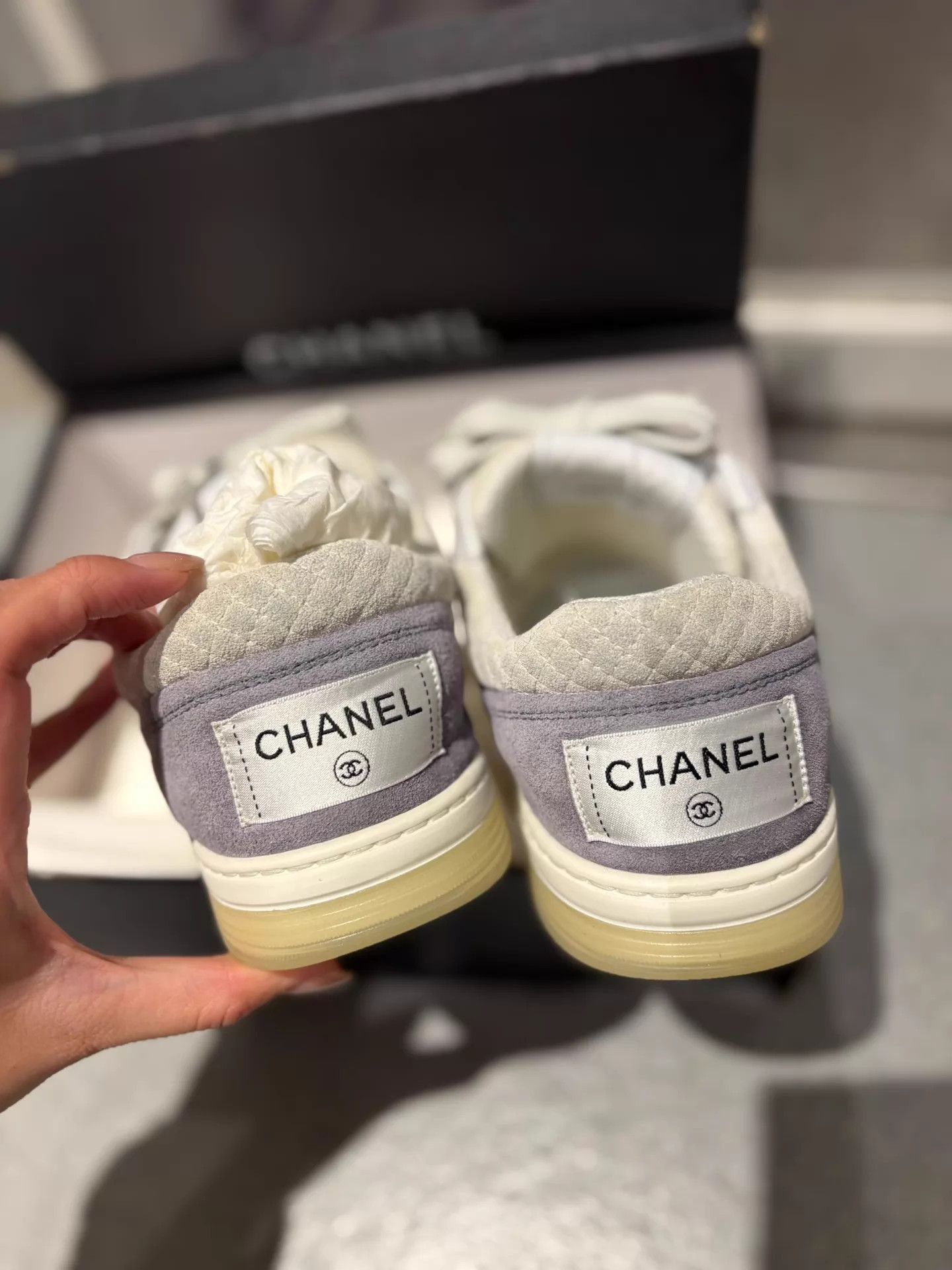 Chanel Chanel Suede Color - Blocked Lavender Casual Sneakers 39 Size US 8.5 / IT 38.5 - 3 Thumbnail