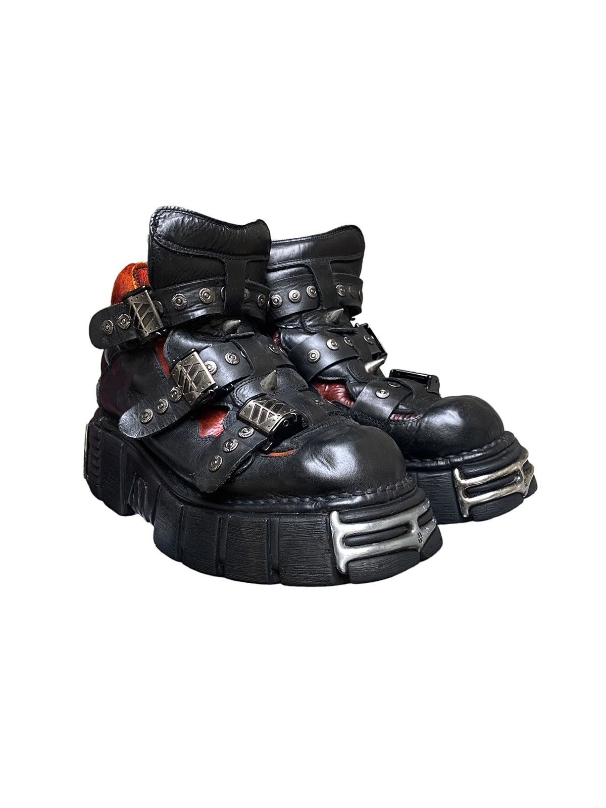 image of Avant Garde x New Rock Vintage New Rock M-106 Platform Boots Size 43 in Black/Red, Men's