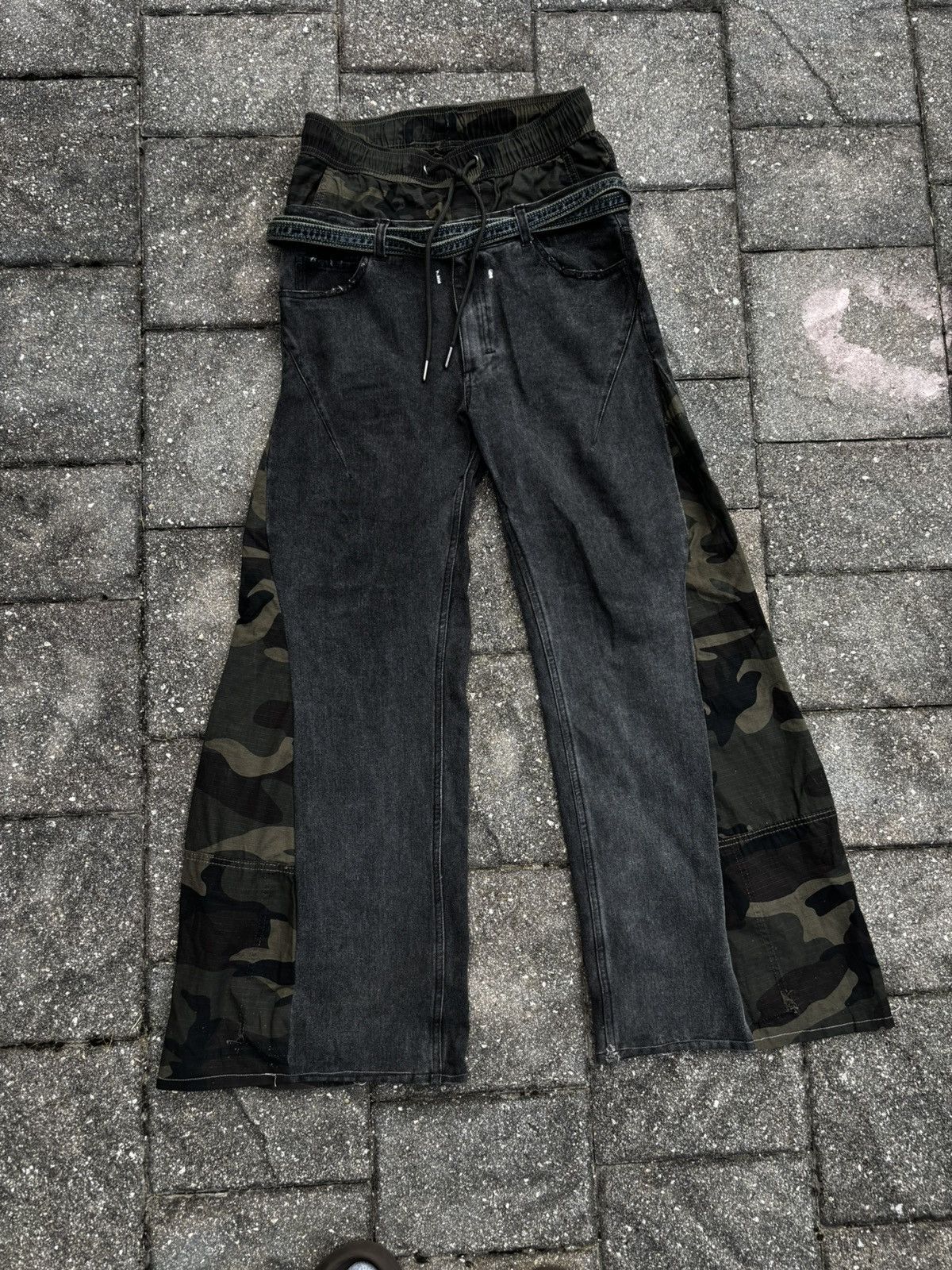 Other reworked number nine pain denim 30x32 Size US 30 / EU 46 - 1 Thumbnail