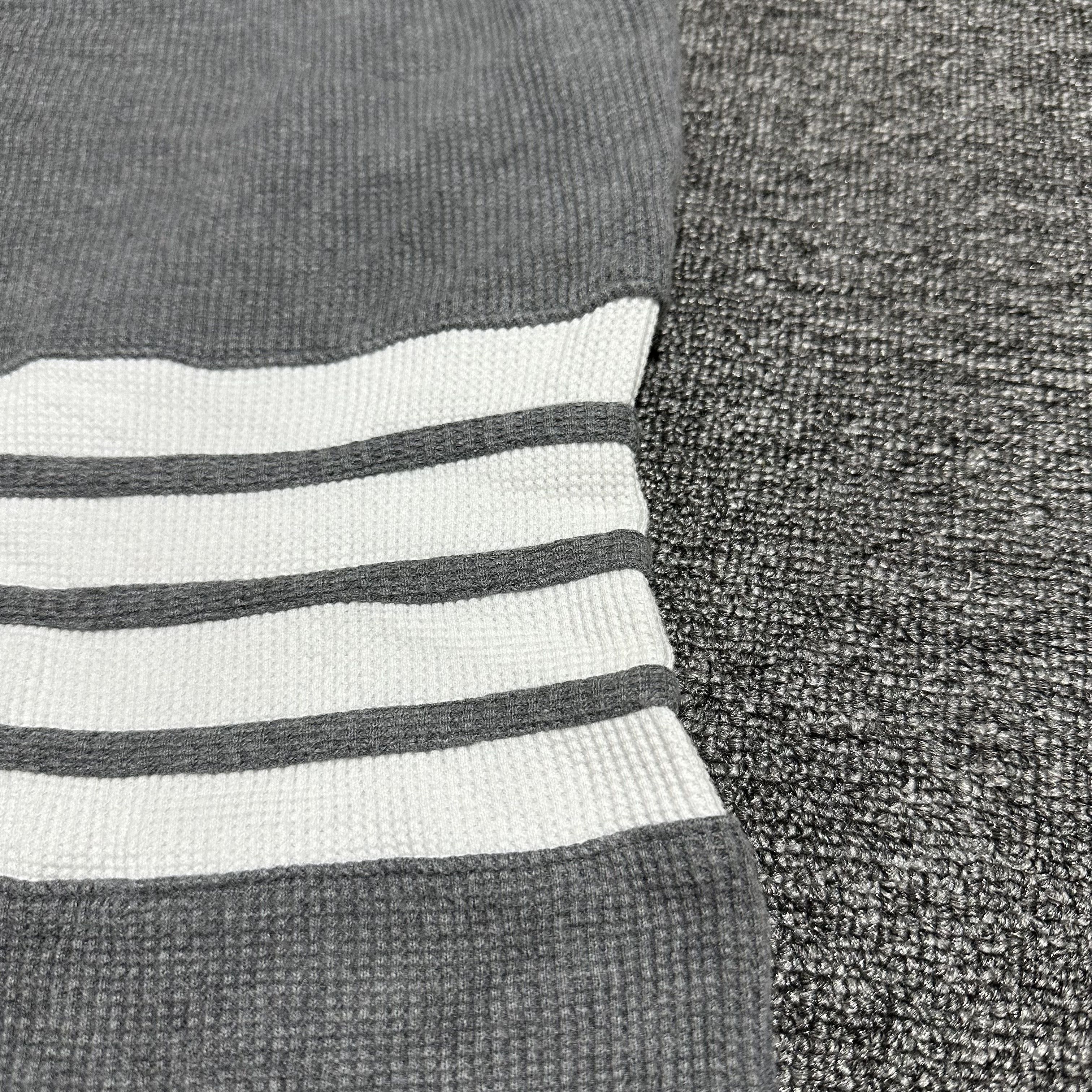 Thom Browne Vintage Thom Browne Shorts Size US 31 - 3 Thumbnail