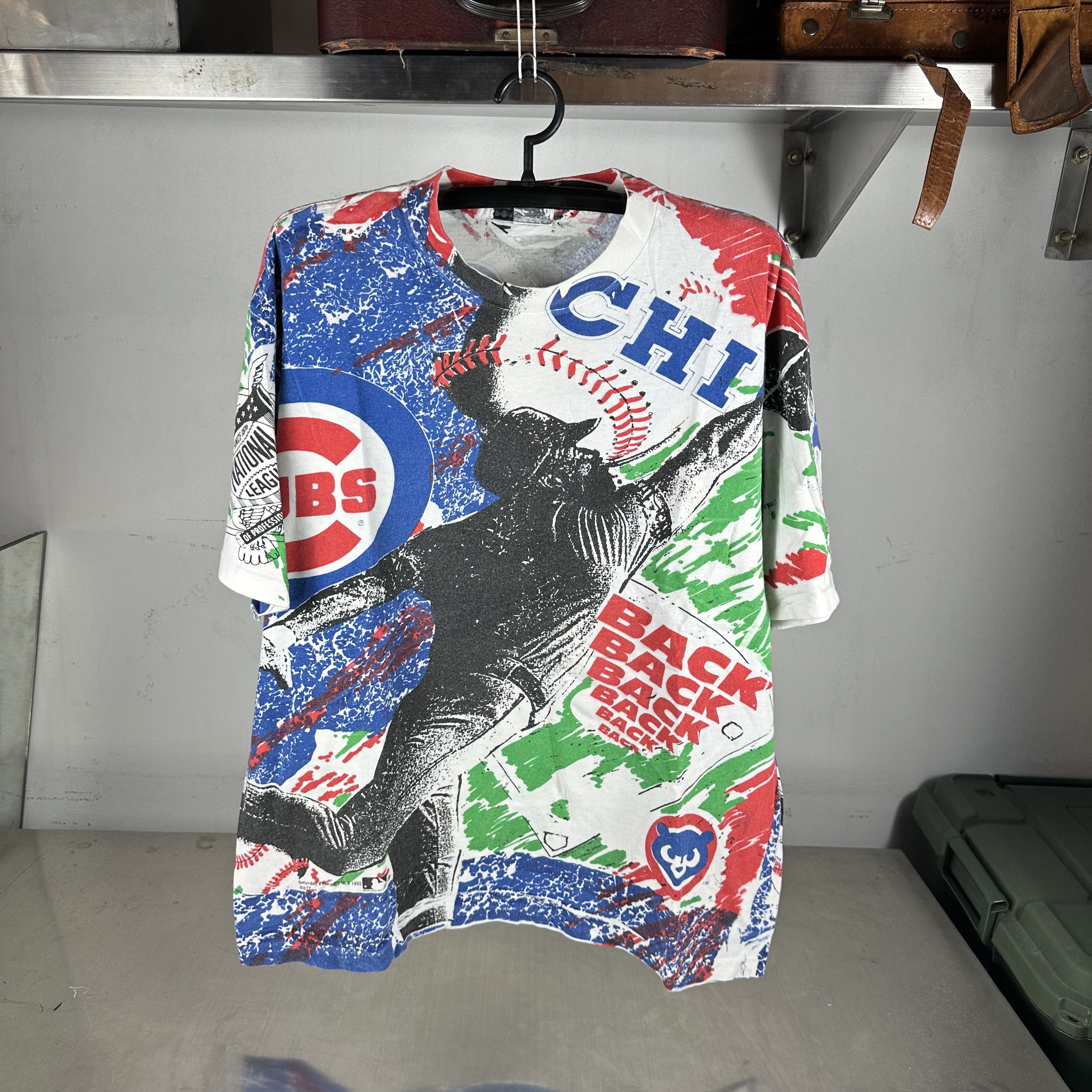 Vintage Vintage 1992 Chicago Cubs Baseball MLB AOP T-Shirt Size US XL / EU 56 / 4 - 1 Thumbnail