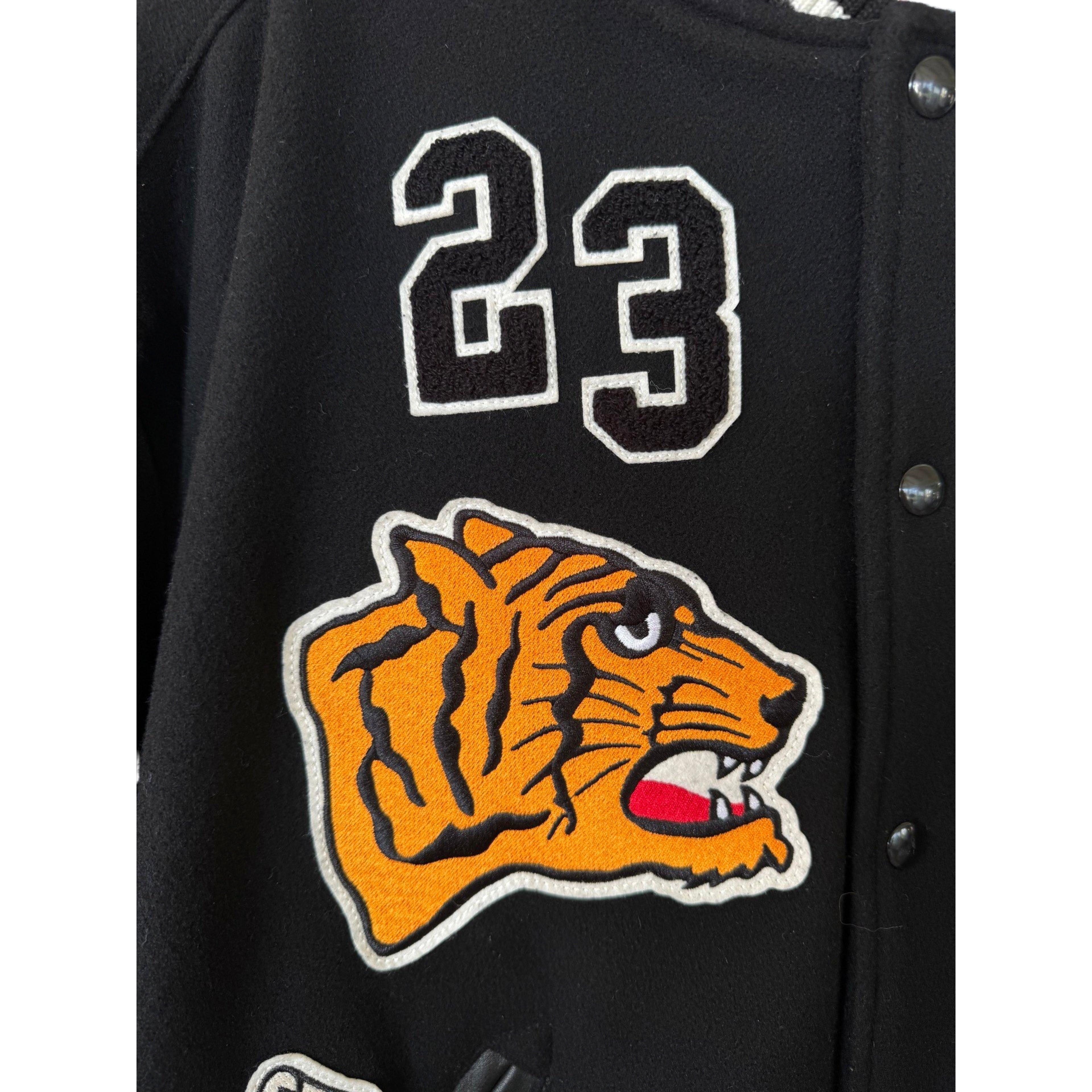 Supreme Supreme Tiger Varsity Size US L / EU 52-54 / 3 - 7 Thumbnail