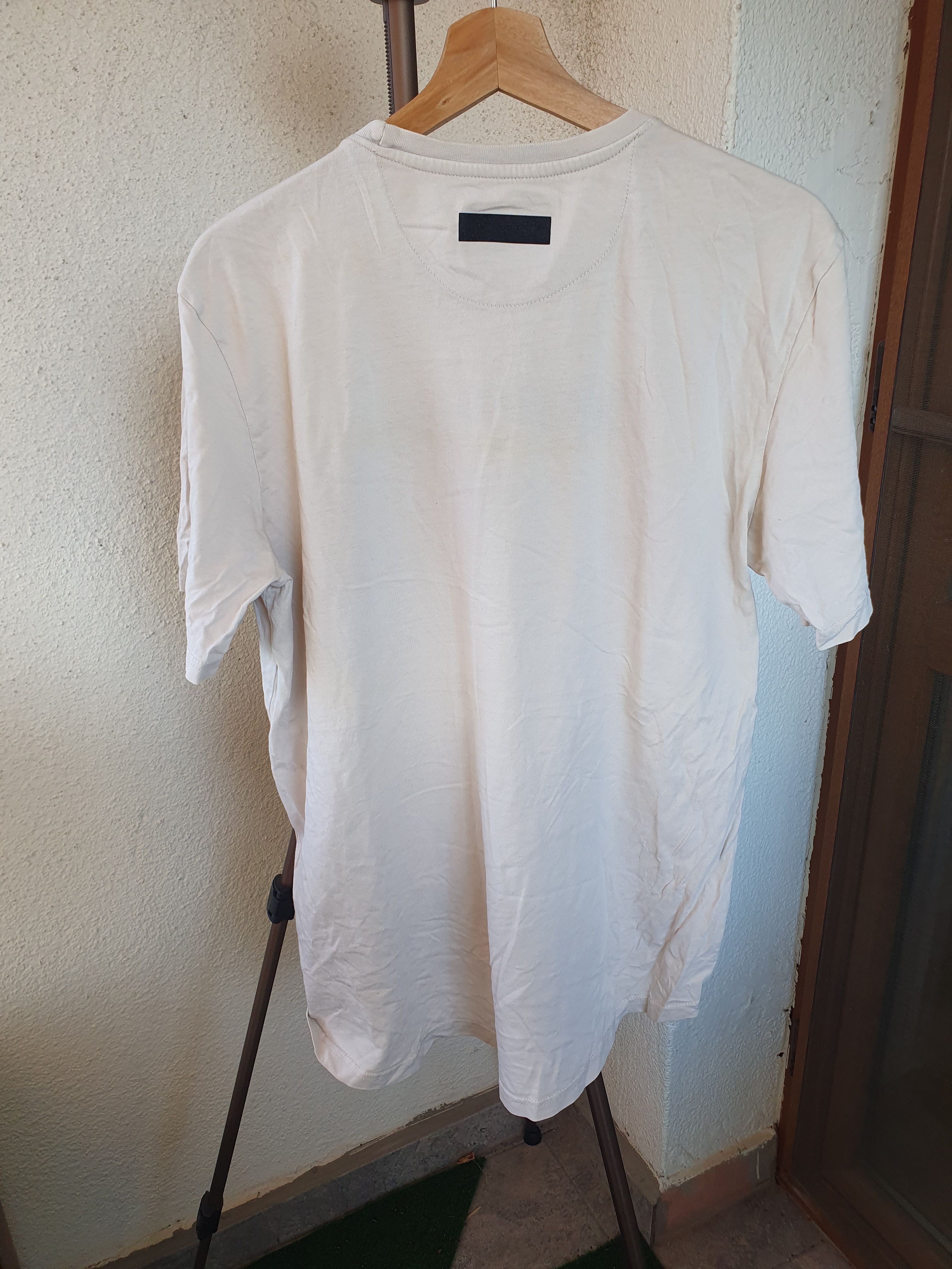 Other Capital Bra Berlin Streetwear t-shirt sz M Size US M / EU 48-50 / 2 - 8 Thumbnail