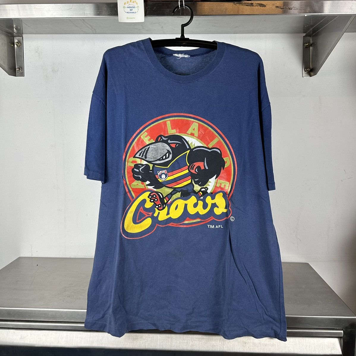 Other × Vintage Vintage 90s Adelaide Crows Australia Football AFL XL T-shirt Size US XL / EU 56 / 4 - 1 Thumbnail