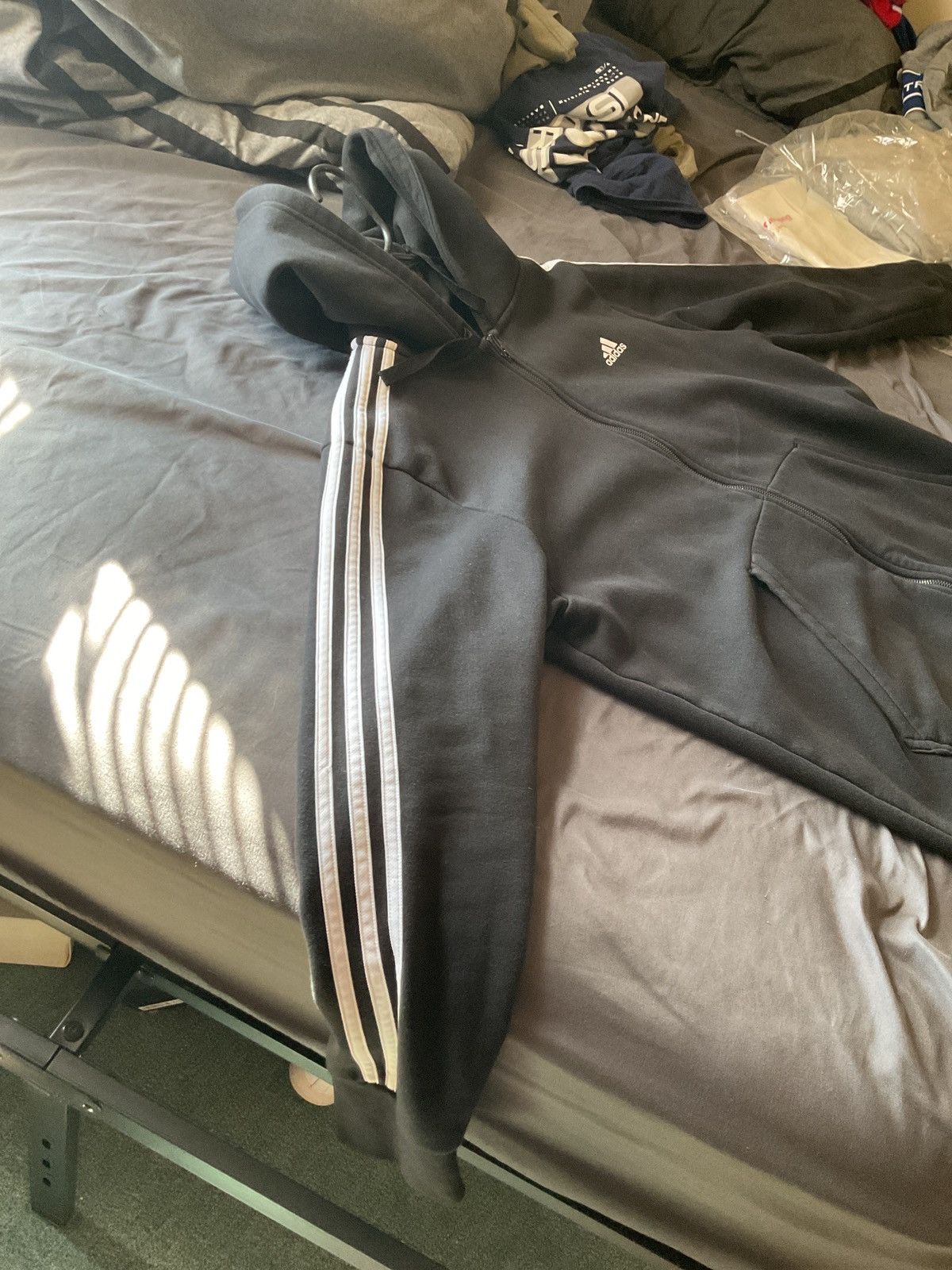 Adidas Adidas zip up hoodie Size US XL / EU 56 / 4 - 3 Thumbnail