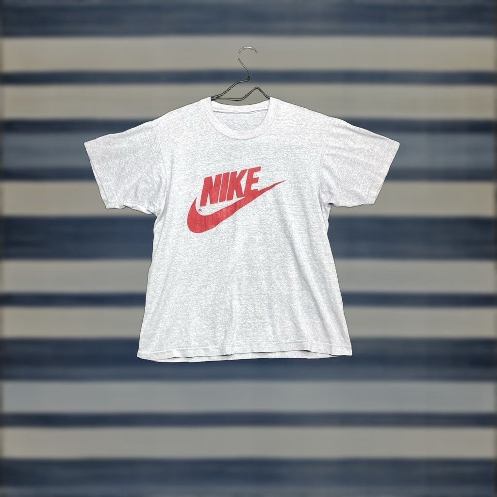 Nike VINTAGE Nike Shirt Mens M USA Rare Banned Grail Single Stitch 80s 1990s Y2K Graphic Tee Size US M / EU 48-50 / 2 - 1 Thumbnail