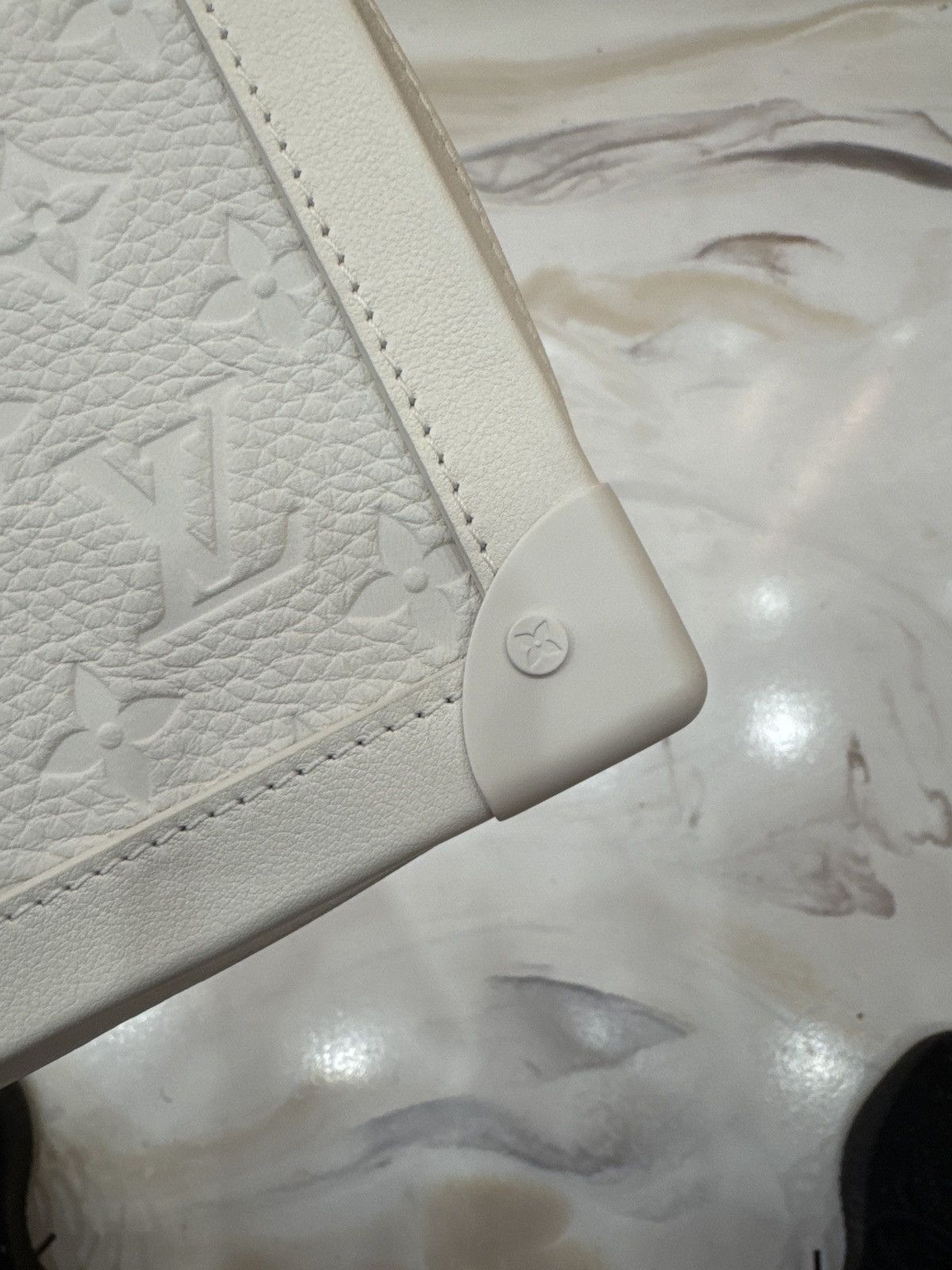 Louis Vuitton × Virgil Abloh LOUIS VUITTON Crossbody Messenger M53287 Taurillon White Size ONE SIZE - 18 Thumbnail