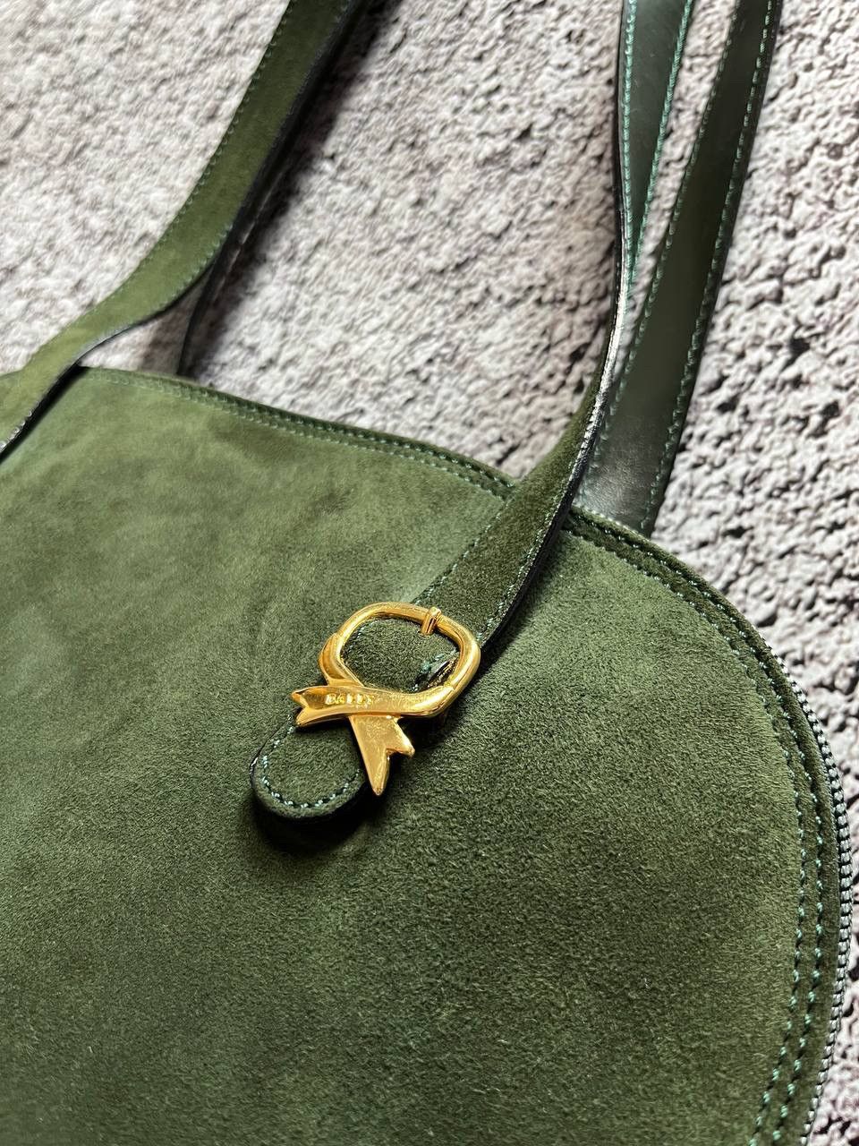 Bally × Vintage NWT Bally Artist Series Green Suide Light Weight Size ONE SIZE - 3 Thumbnail