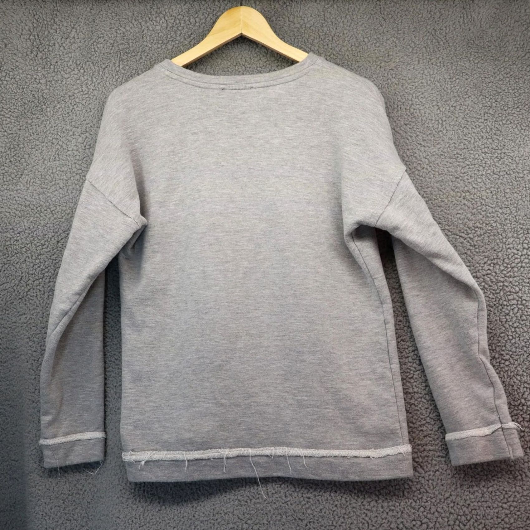 Forever 21 FOREVER 21 Sweater Women S Pink Crew Neck Long Sleeve Pullover Knit Distressed Classic Fall Casual Vintage: No Size S / US 4 / IT 40 - 7 Thumbnail