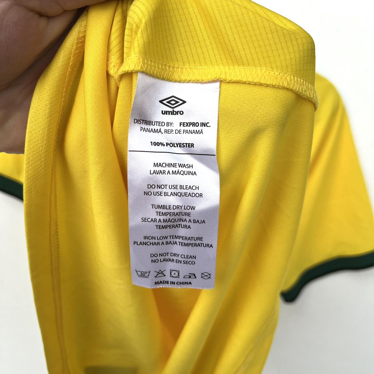 Umbro Jamaica Football Shirt Umbro 2021 2022 Size US M / EU 48-50 / 2 - 7 Thumbnail