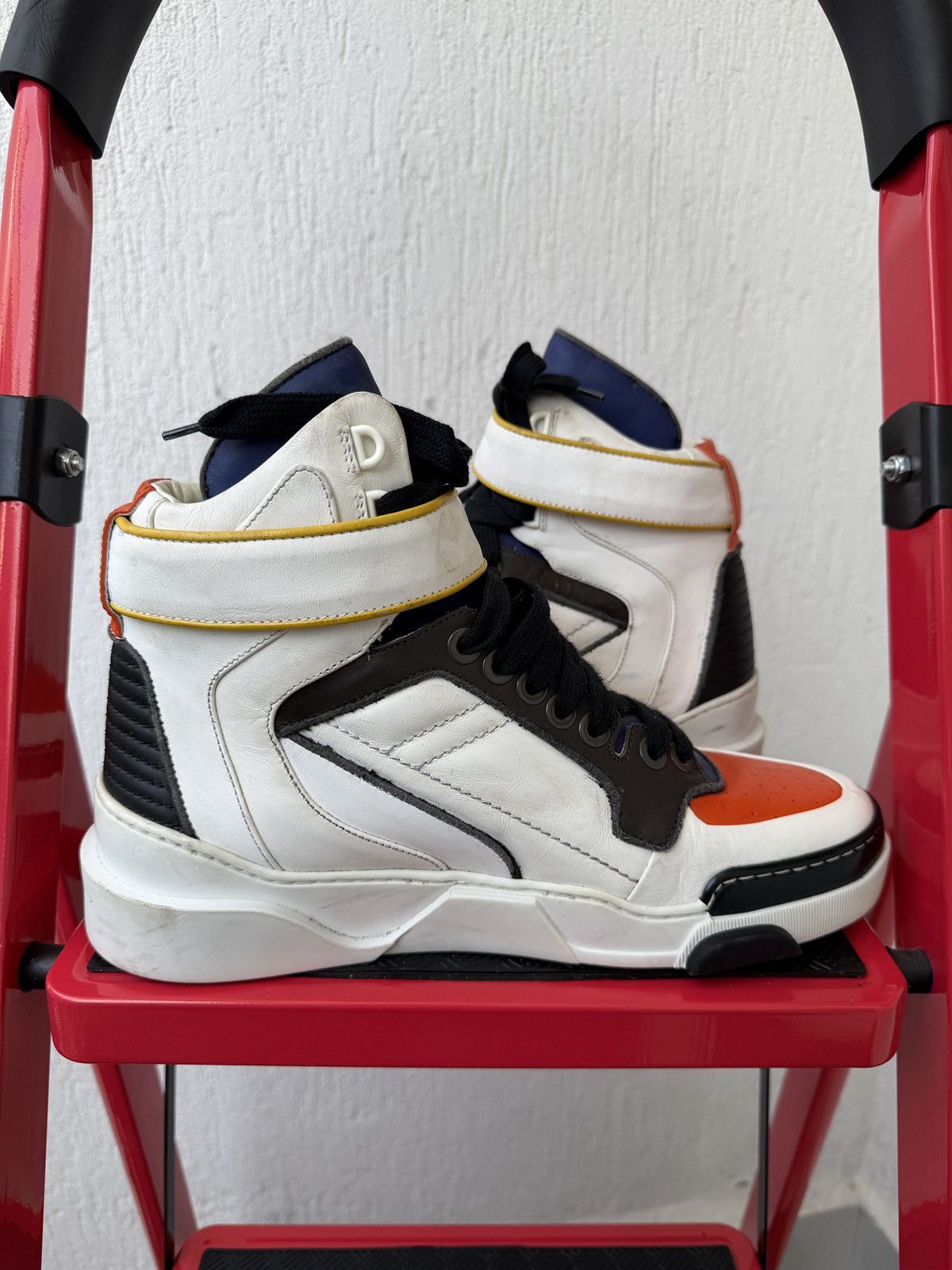 Givenchy Tyson sneakers by Riccardo tisci Size US 9 / EU 42 - 13 Thumbnail