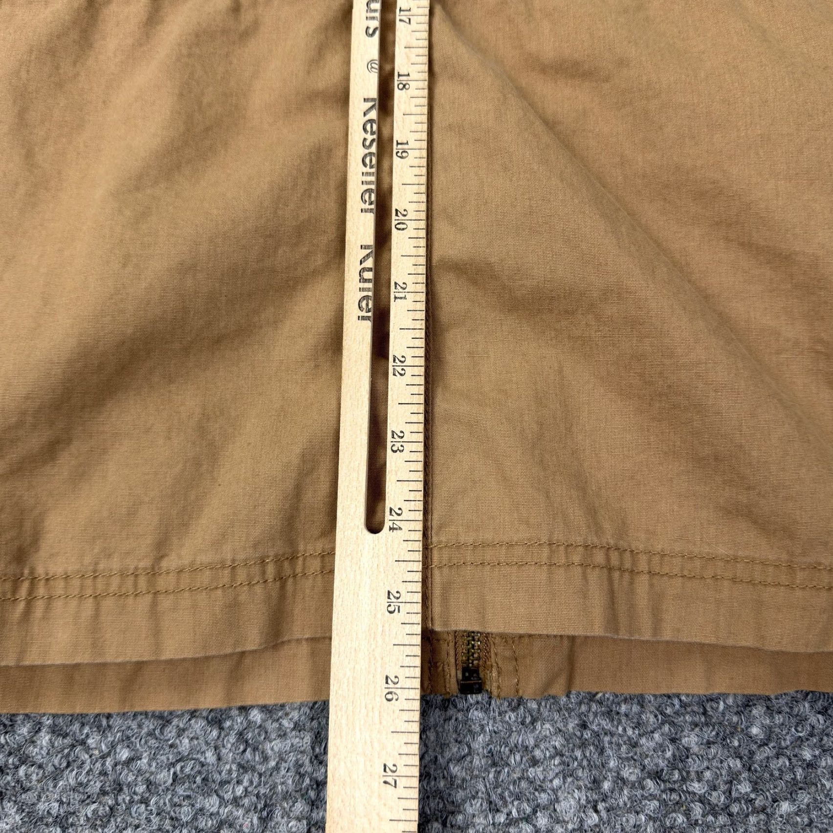 Old Navy VINTAGE Old Navy Vest Mens 2XL Tan Utility Canvas Zip Front Pockets Military Style Autumn Casual Mens Size US XXL / EU 58 / 5 - 5 Thumbnail