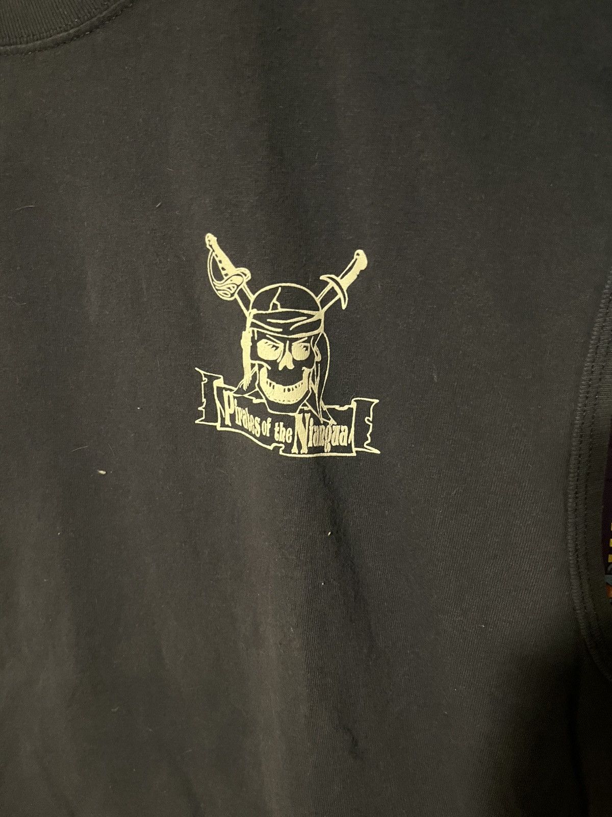Anvil × Vintage Vintage Y2K 2000’s 2004 Pirates Pridefloat sleeveless shirt Size US L / EU 52-54 / 3 - 2 Thumbnail