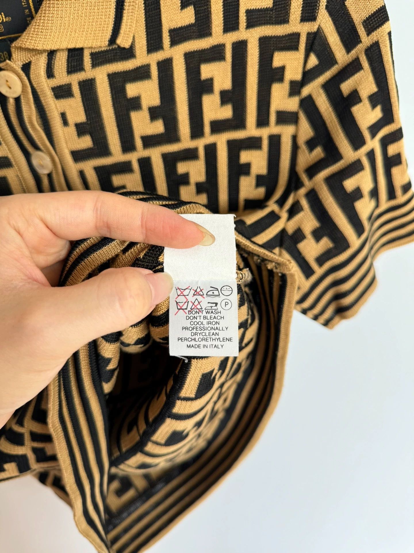 Fendi Fendi Full Print Logo Polo Shirt - Size 38 Size S / US 4 / IT 40 - 7 Thumbnail