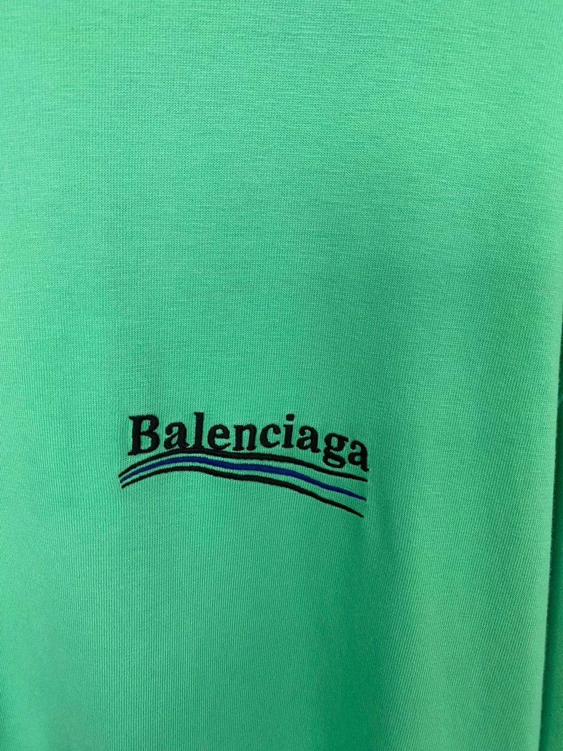 Balenciaga Balenciaga Large T-shirt green Size US M / EU 48-50 / 2 - 3 Thumbnail
