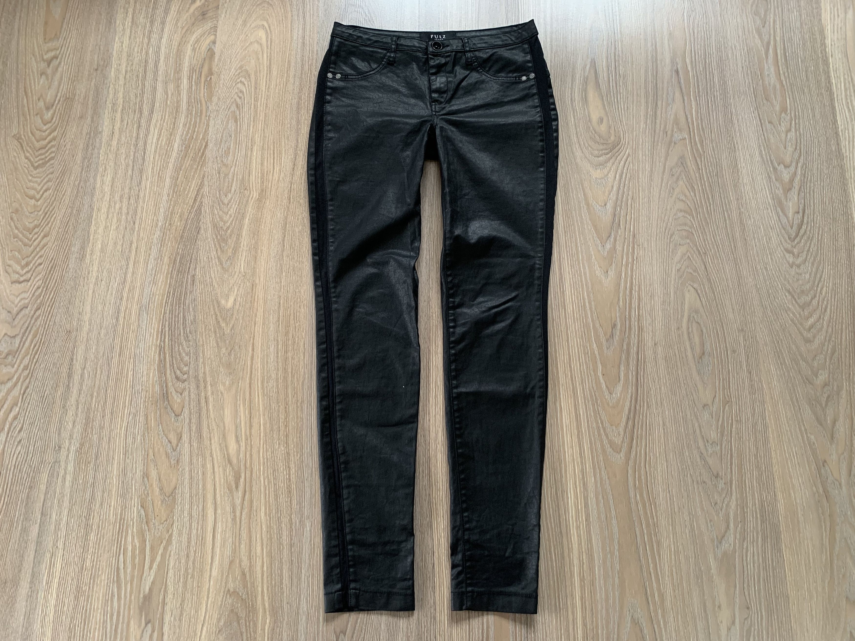Other PULZ Jeans Black Coated Skinny Pants Size 25" / US 0 / IT 36 - 2 Thumbnail