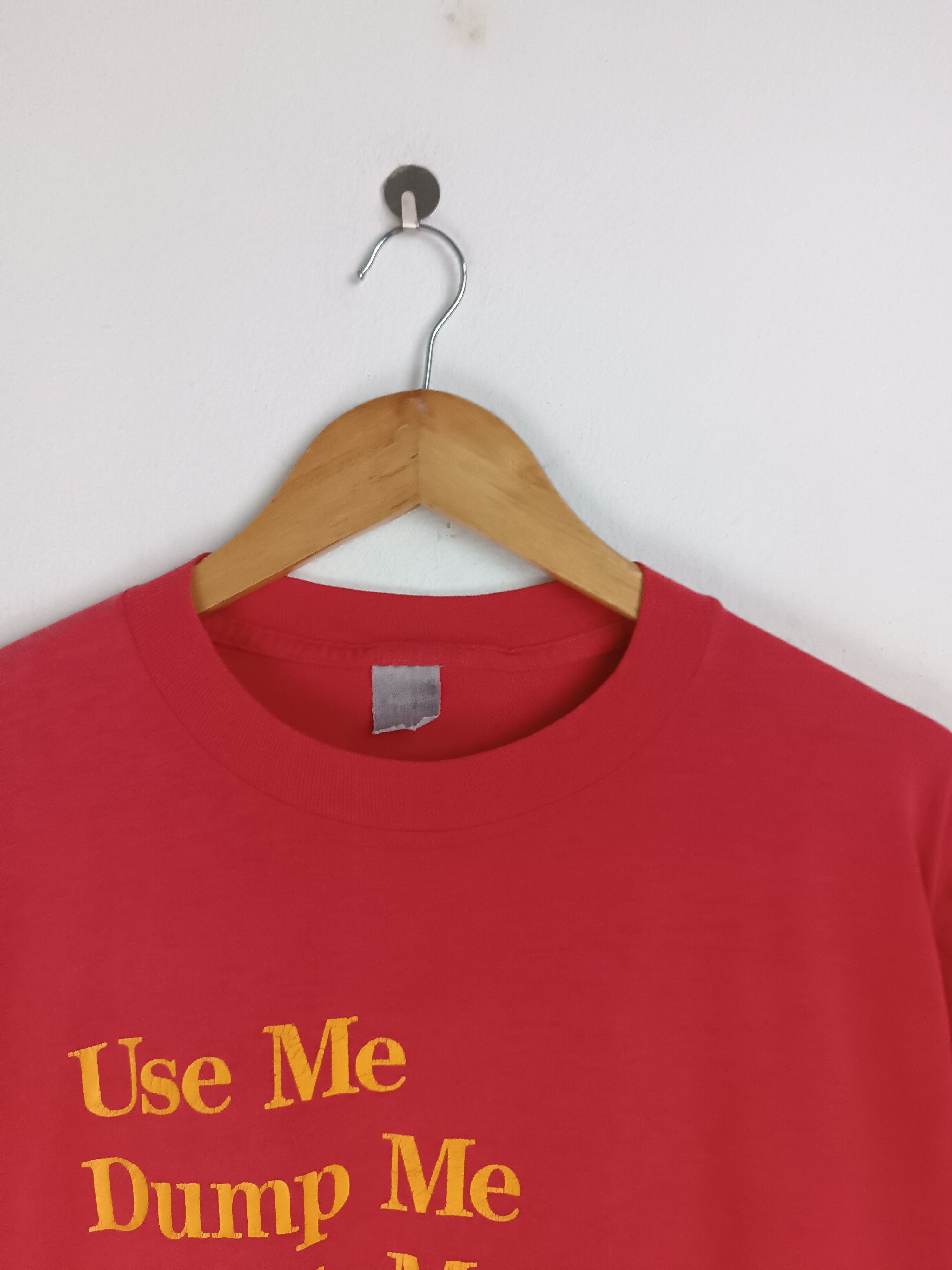 Vintage VINTAGE 90'S GLASS RECYCLE USE ME DUMP ME HUMOR FUNNY TEE Size US M / EU 48-50 / 2 - 8 Thumbnail