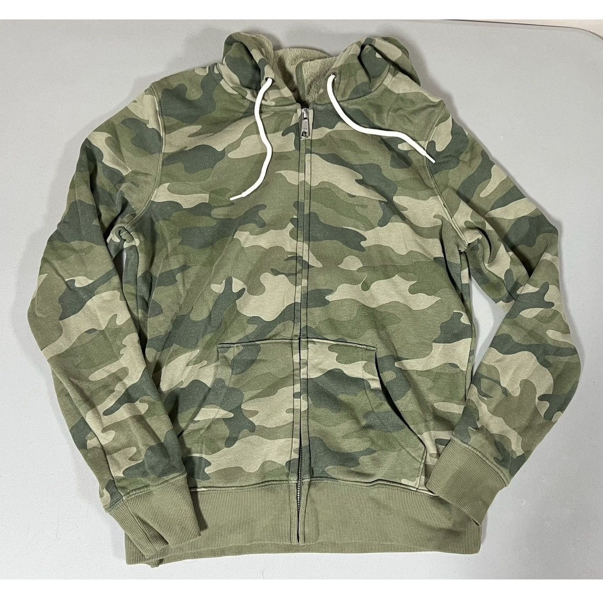 Japanese Brand Olive Camouflage Zipper Sweatshirt Hoodie Outerwear Size S ✨ Size US S / EU 44-46 / 1 - 2 Thumbnail