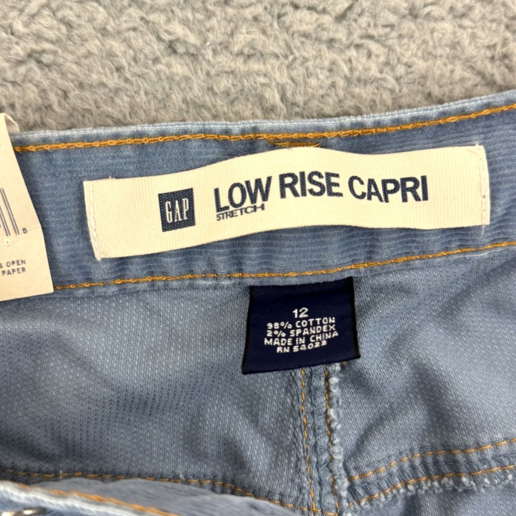 Gap VINTAGE Gap Pants Womens 12 Blue Corduroy Low Rise Capri Straight Slim Y2K NWT Size 34" / US 12 / IT 48 - 5 Thumbnail