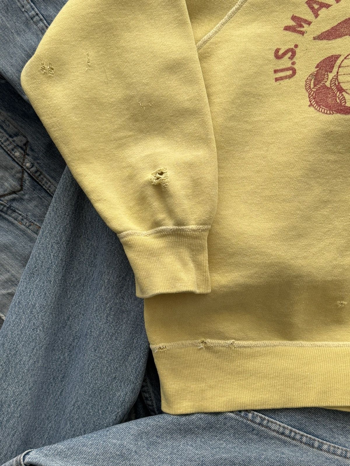 Vintage 1950s Vintage US Marine Corps Stenciled Raglan Sweatshirt Size US S / EU 44-46 / 1 - 4 Thumbnail