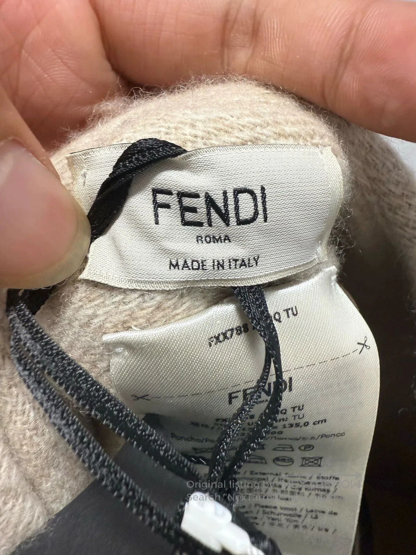 Fendi Fendi Gradient Logo Wool Cape. Size US M / EU 48-50 / 2 - 3 Thumbnail