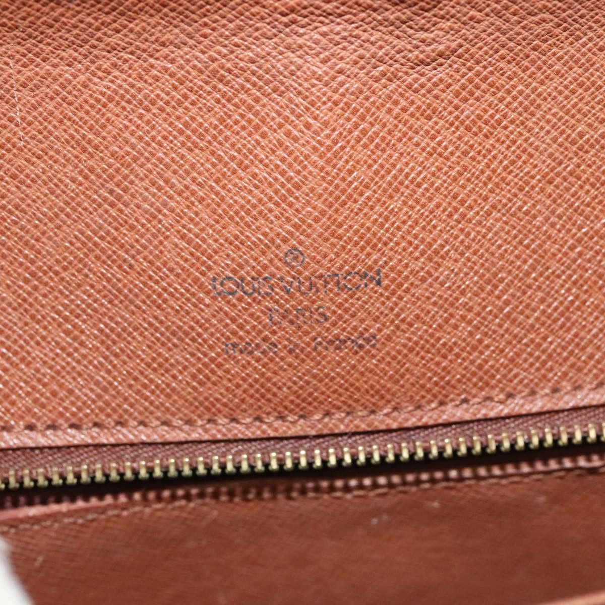 Louis Vuitton LOUIS VUITTON Monogram Saint Cloud GM Shoulder Bag M51242 Size ONE SIZE - 13 Thumbnail