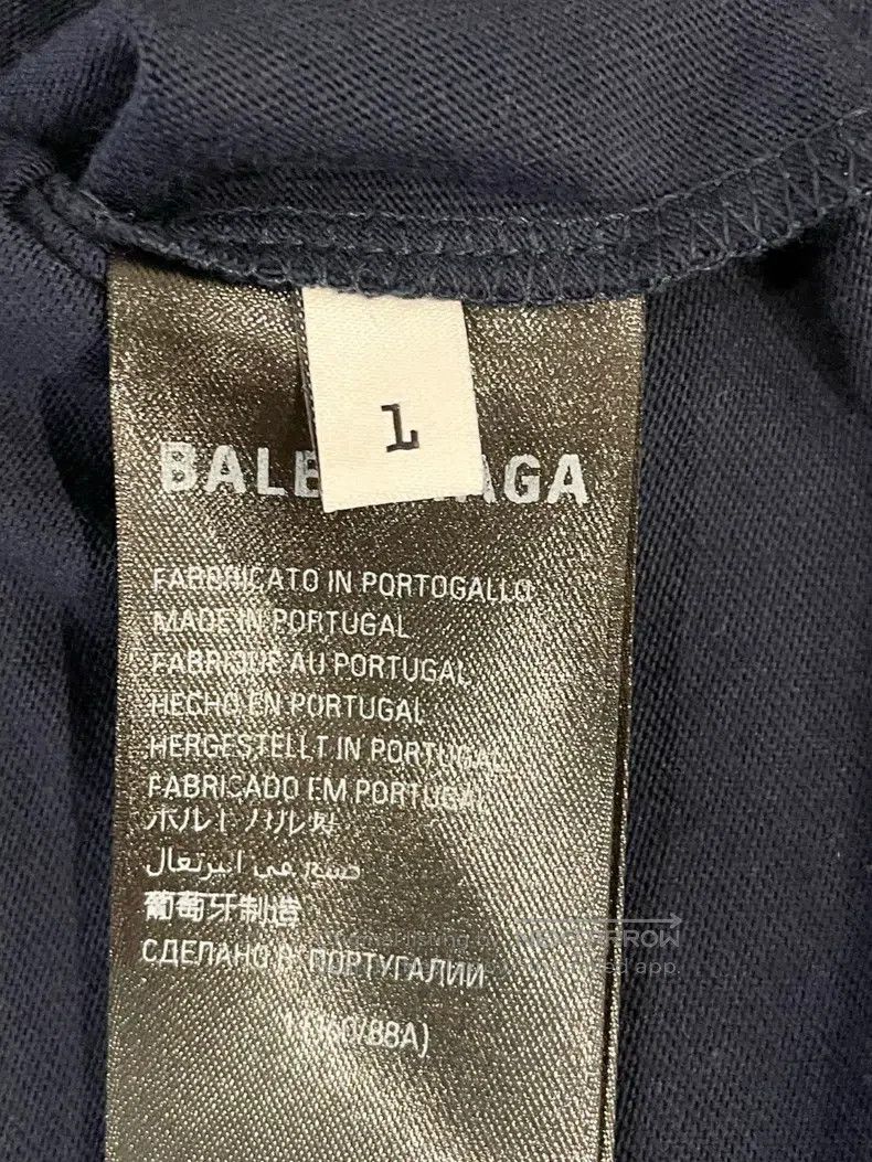 Balenciaga Balenciaga Navy blue round neck short sleeve T-shirt Size US S / EU 44-46 / 1 - 5 Thumbnail