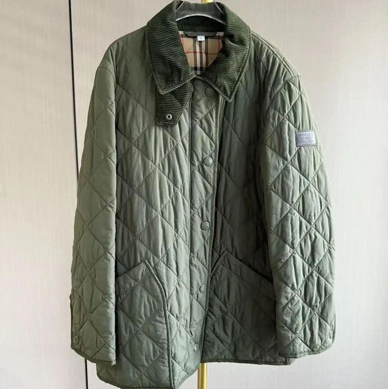 Burberry Burberry Quilted Cotton Jacket in Military Green Size XL / US 12-14 / IT 48-50 - 1 Thumbnail