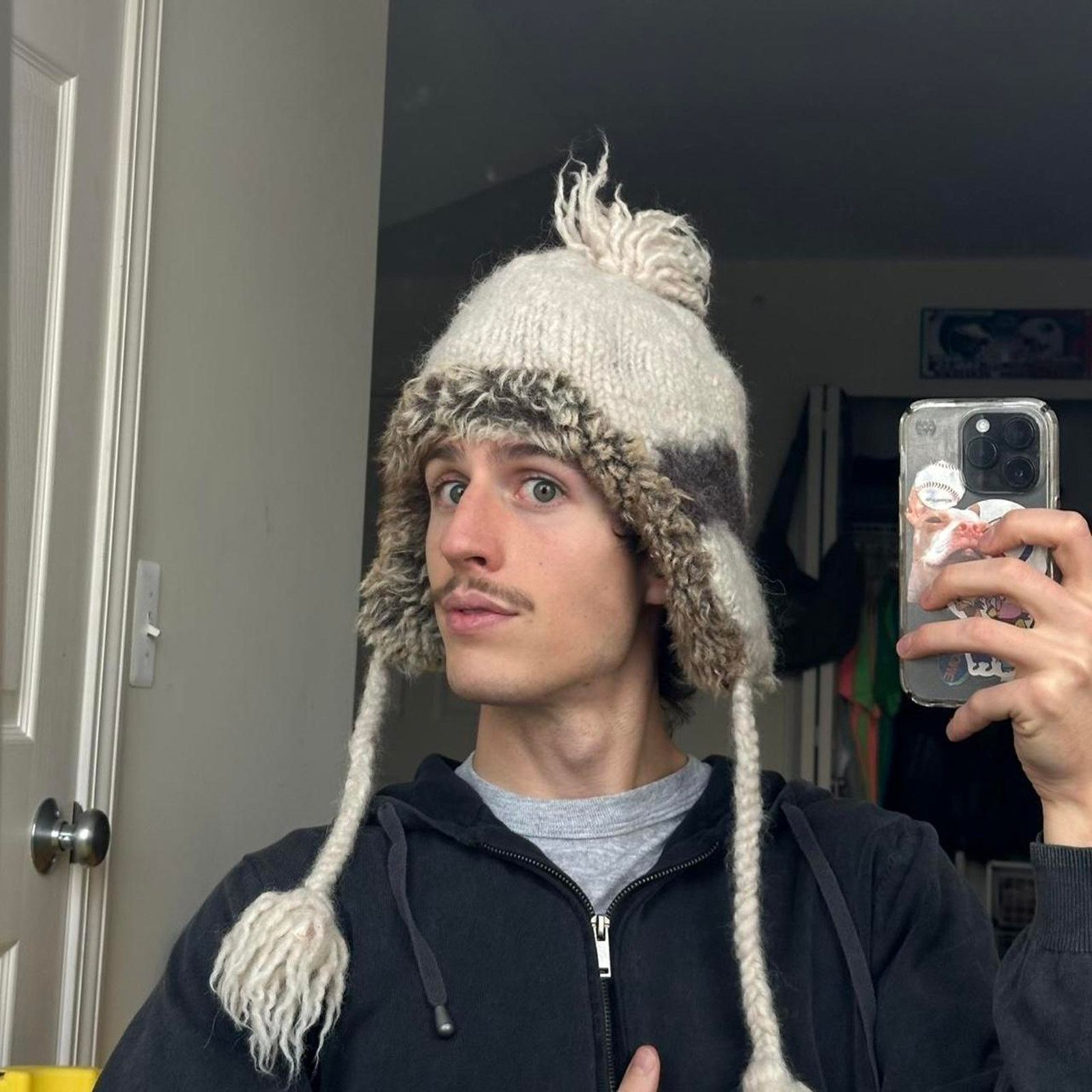 American Eagle Outfitters × Vintage Vintage Y2K Fur American Eagle Ushanka Trapper Hat Beanie Size ONE SIZE - 4 Thumbnail