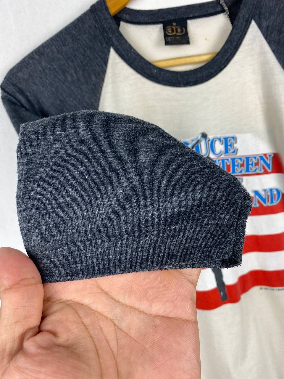 Band Tees vintage bruce springsteen raglan tee nice design Size US M / EU 48-50 / 2 - 7 Thumbnail