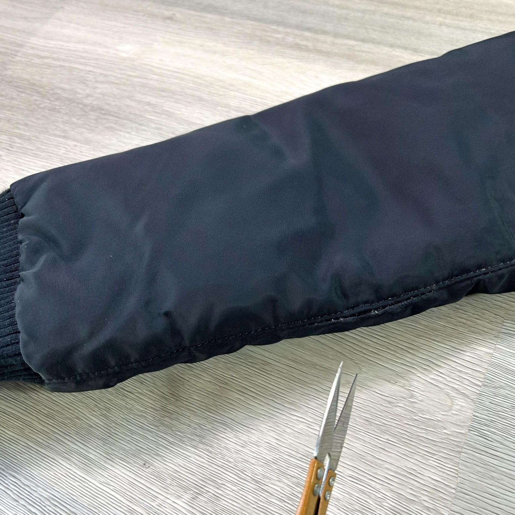 Emporio Armani Emporio Armani Jacket Mens M Black Wool Cashmere Hooded Puffer Parka Zip Shirt? Size US M / EU 48-50 / 2 - 7 Thumbnail