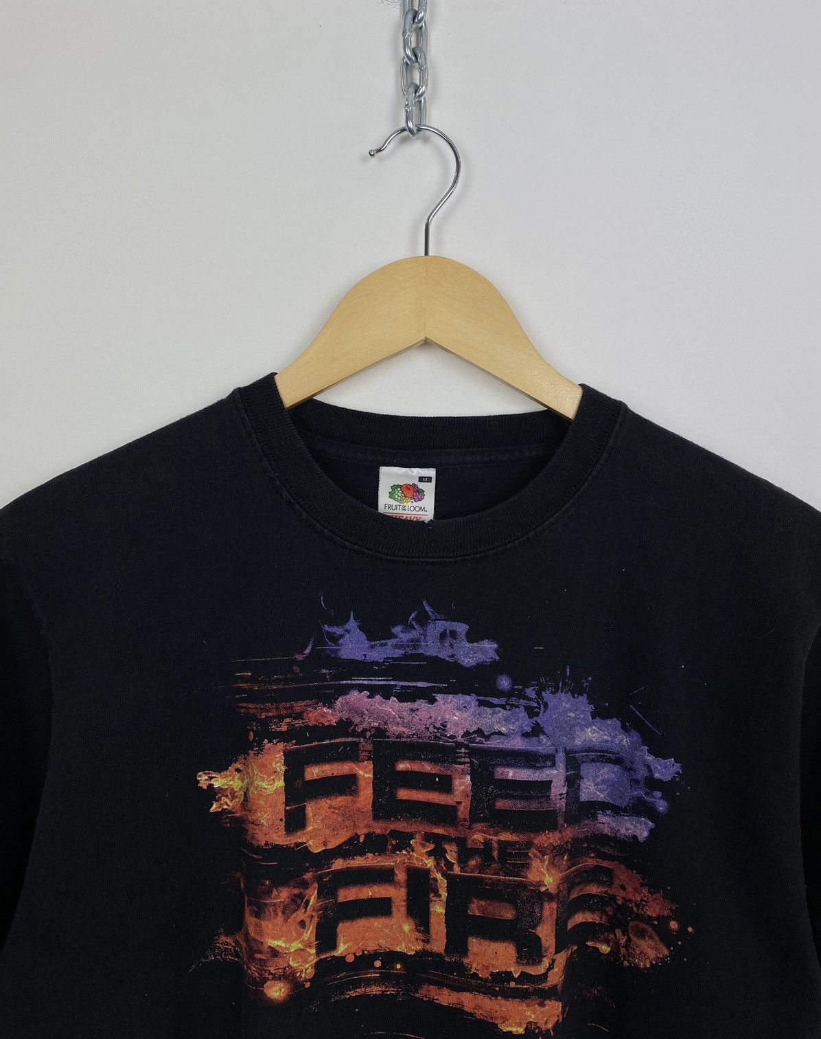 Band Tees Pendulum Feed The Fire Summer Festivals 2011 T-shirt Size M Size US M / EU 48-50 / 2 - 2 Thumbnail