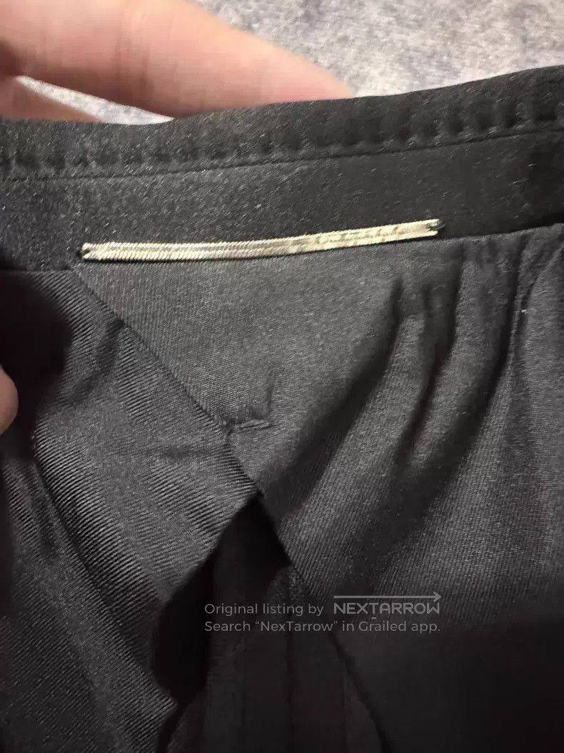 Saint Laurent Paris Saint Laurent Paris Satin Notched Lapel Dark Pattern Smoki Size US M / EU 48-50 / 2 - 7 Thumbnail
